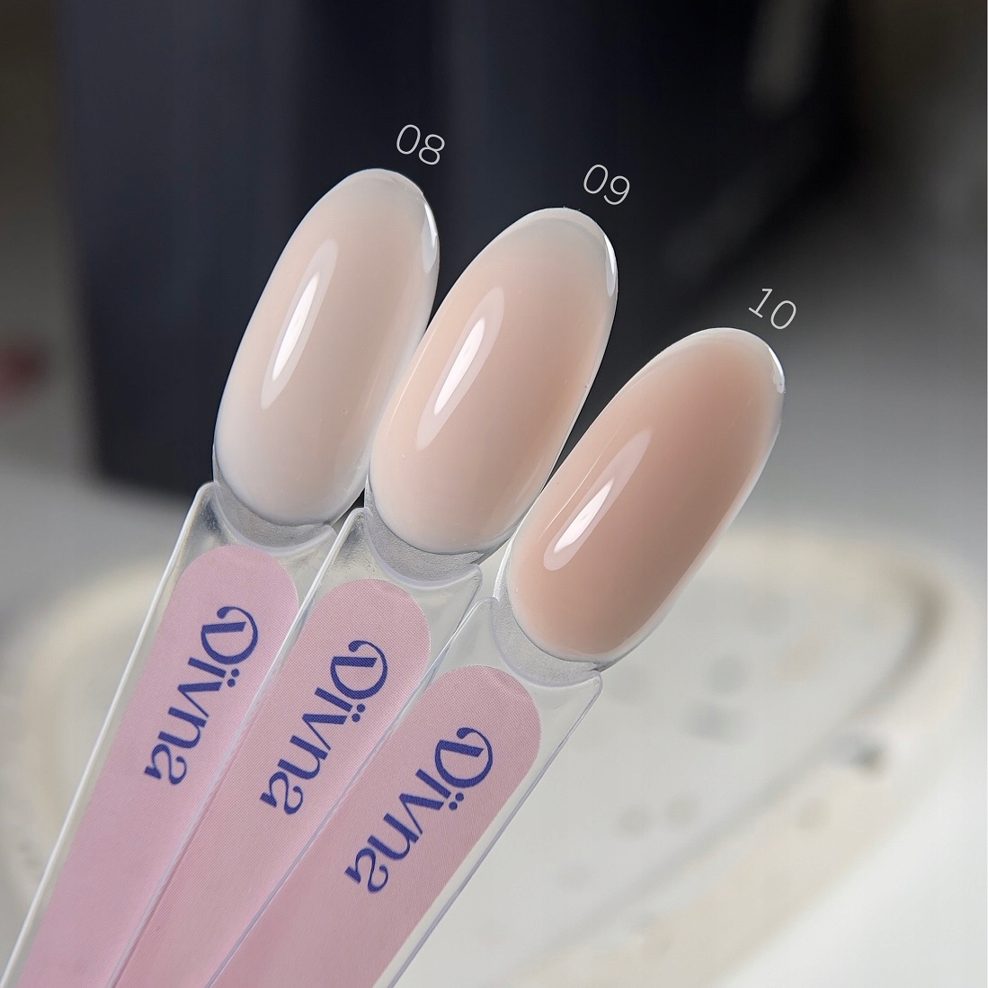 Divna Frame Builder Gel 08 30 ml stavební gel na nehty, barevný
