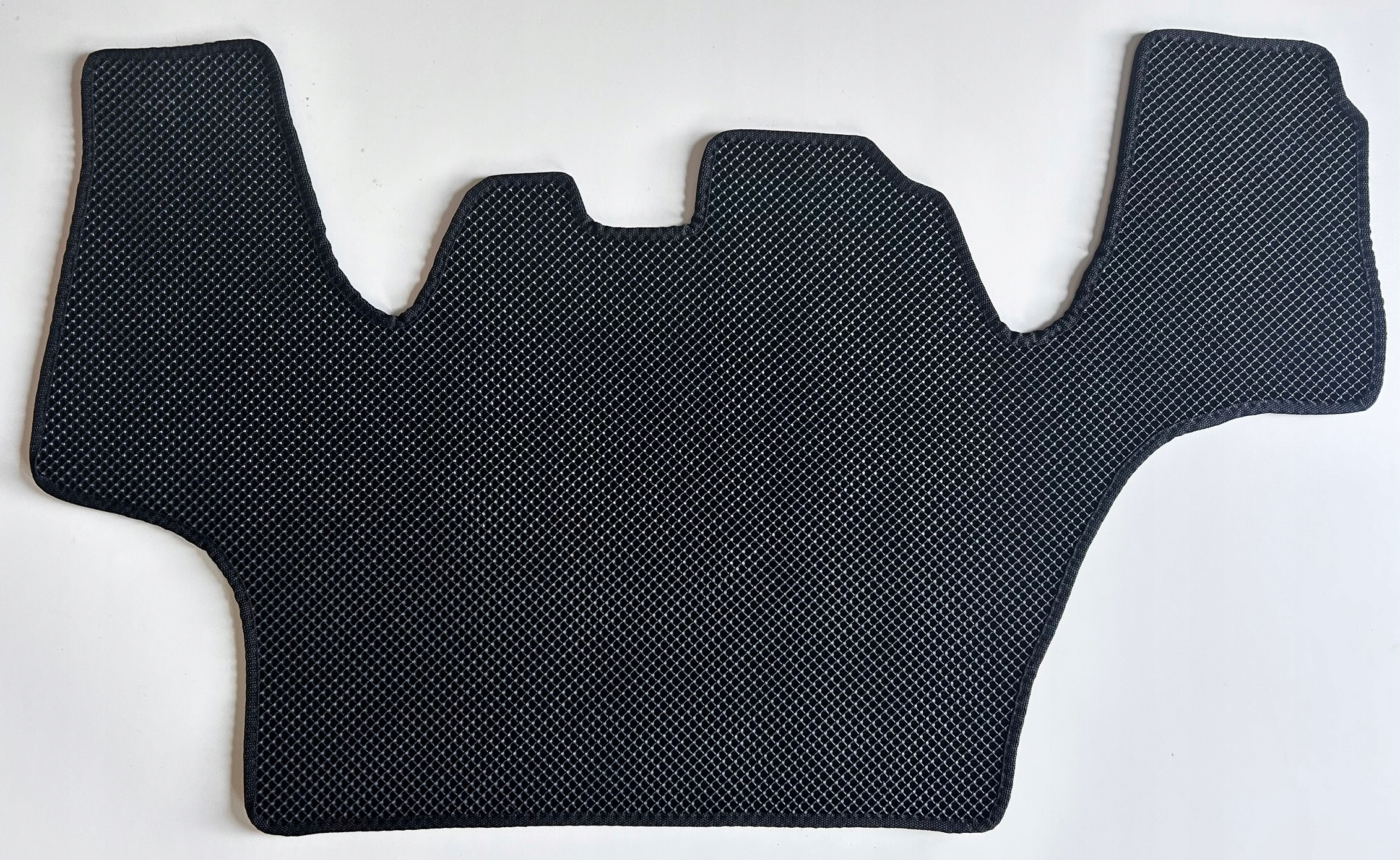 Kobereček Steyr Kompakt Multi 4055S 4095 4115 Gumová Rohož S Tlustým Okrajem