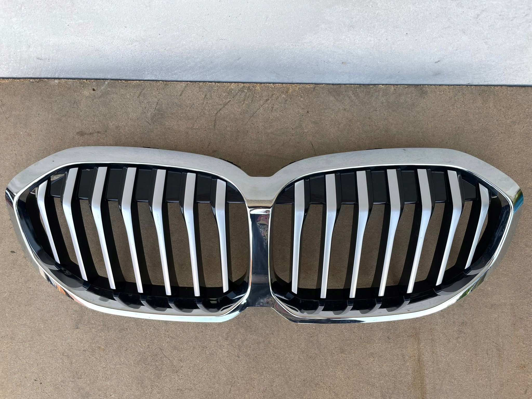 BMW 1 F40 Kühlergrill FRONTGRILL Kühlergitter - Thumbnail 1