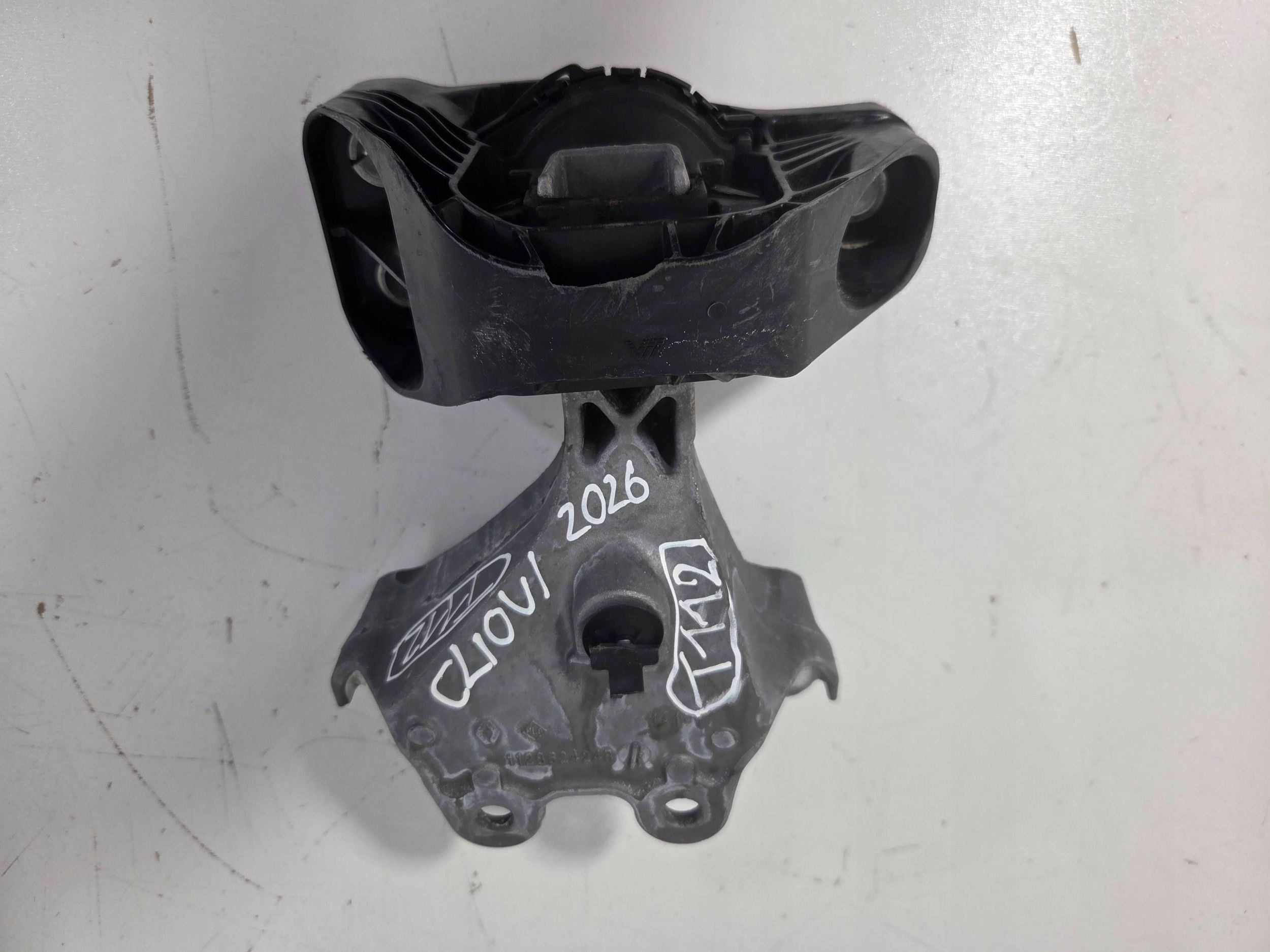 Renault Clio VI Dacia Duster 2026r engine mount 112862424R (T113)