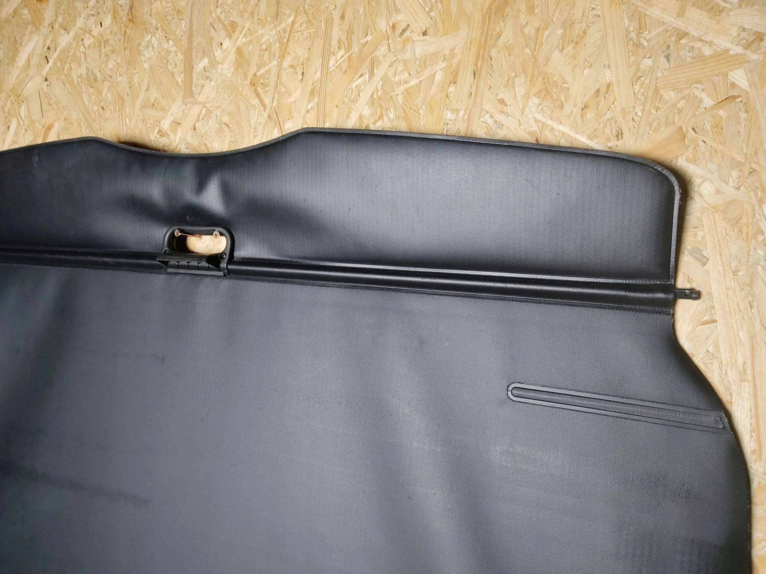 ролета багажника BMW OE 9119891