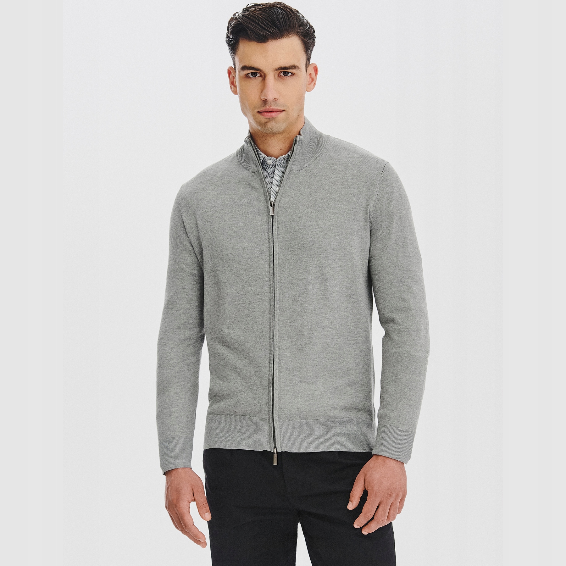 Šedý pánský svetr s pologolfem a zapínáním na zip Pako Lorente vel XXL