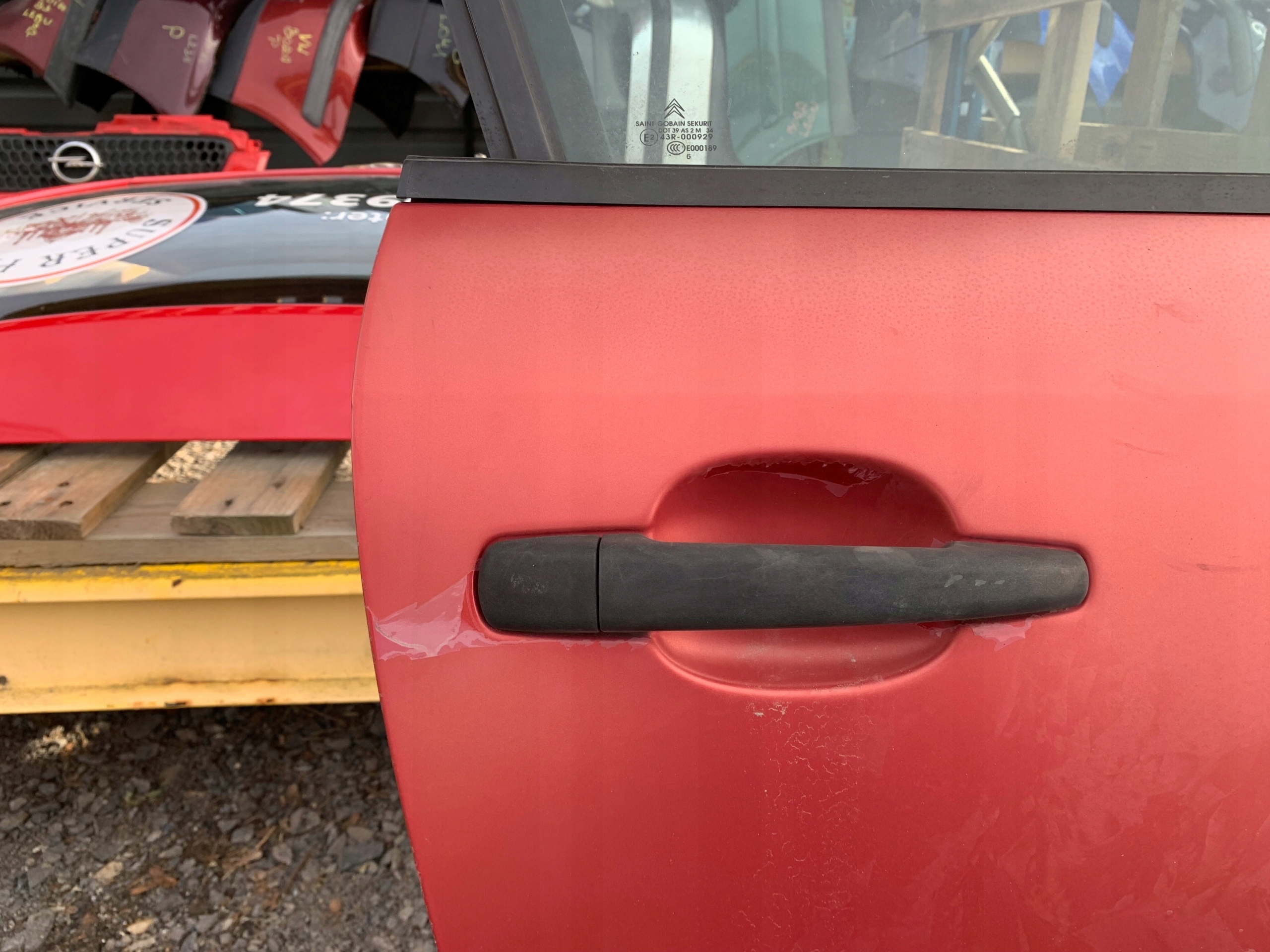 CITROEN C4 and door right front EKQD