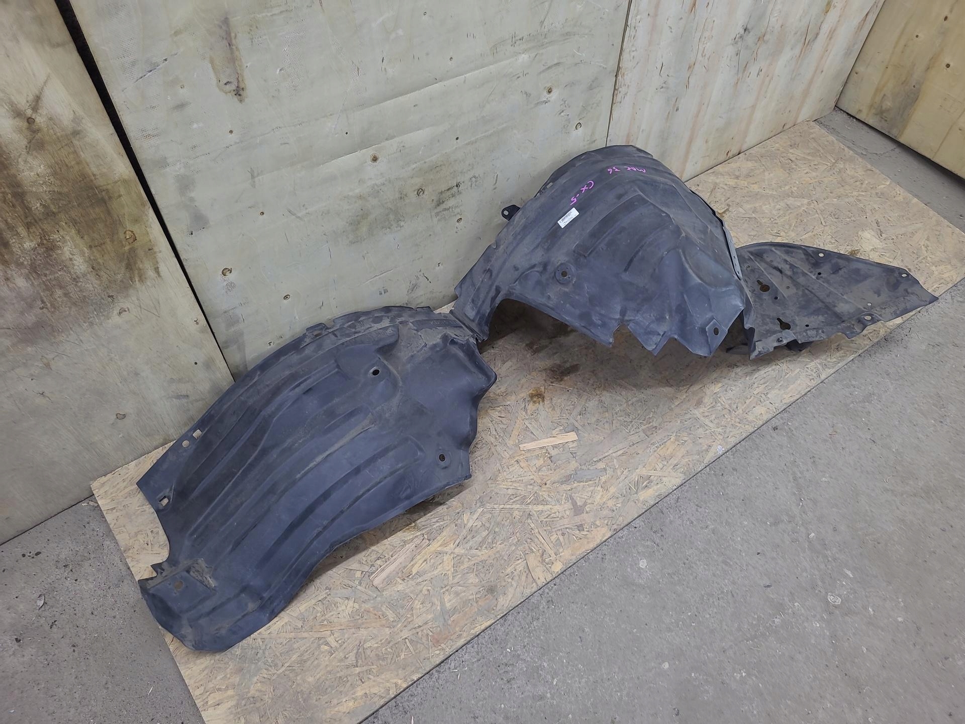 mudguard front left side Mazda CX-5 2014 KD53