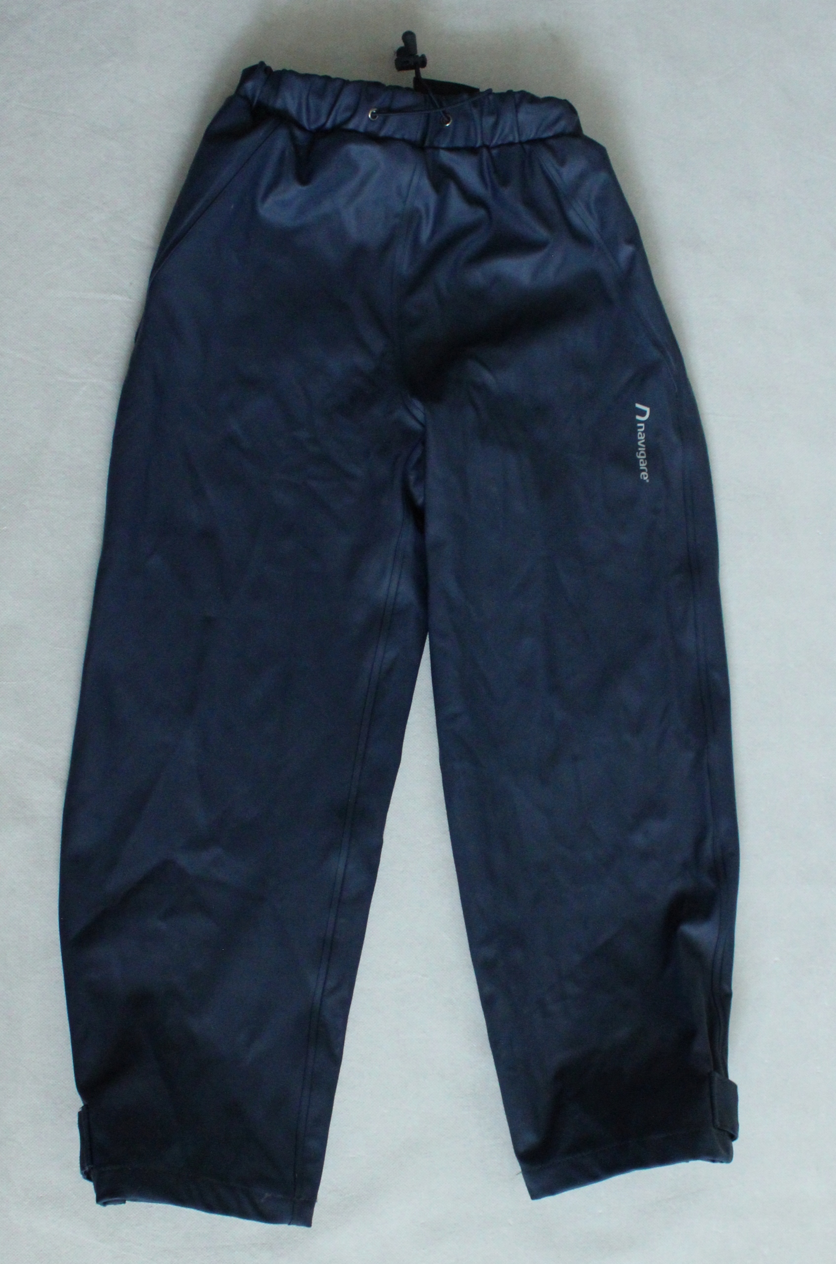 GUMOWANE SPODNIE PRZECIWDESZCZOWE ROZ 128/134