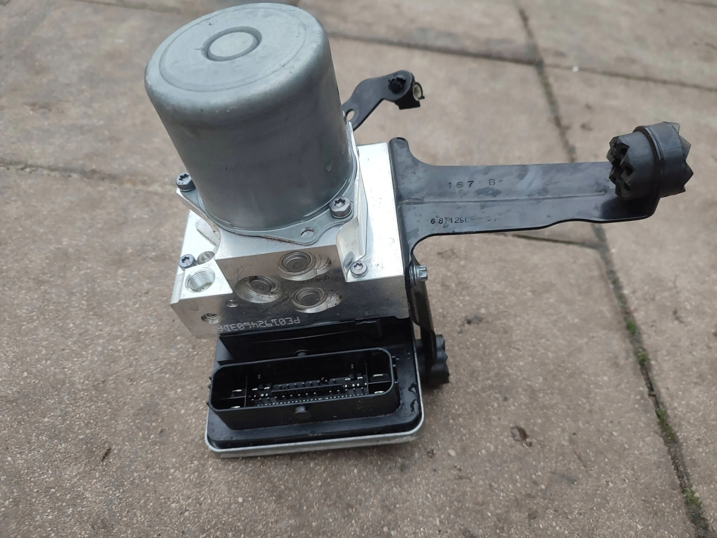 насос блок управления ABS BMW X3 G01 2020 европа