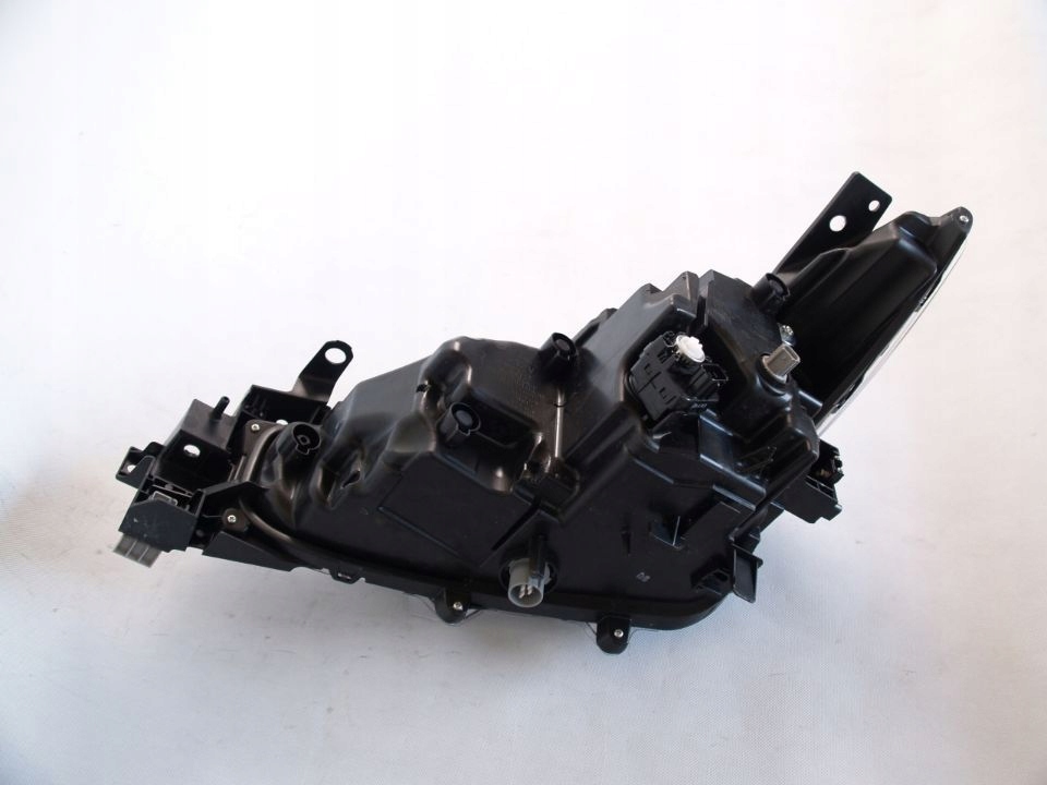 Mazda 3 Reflektor right light right III 16-19r LED BSP551030