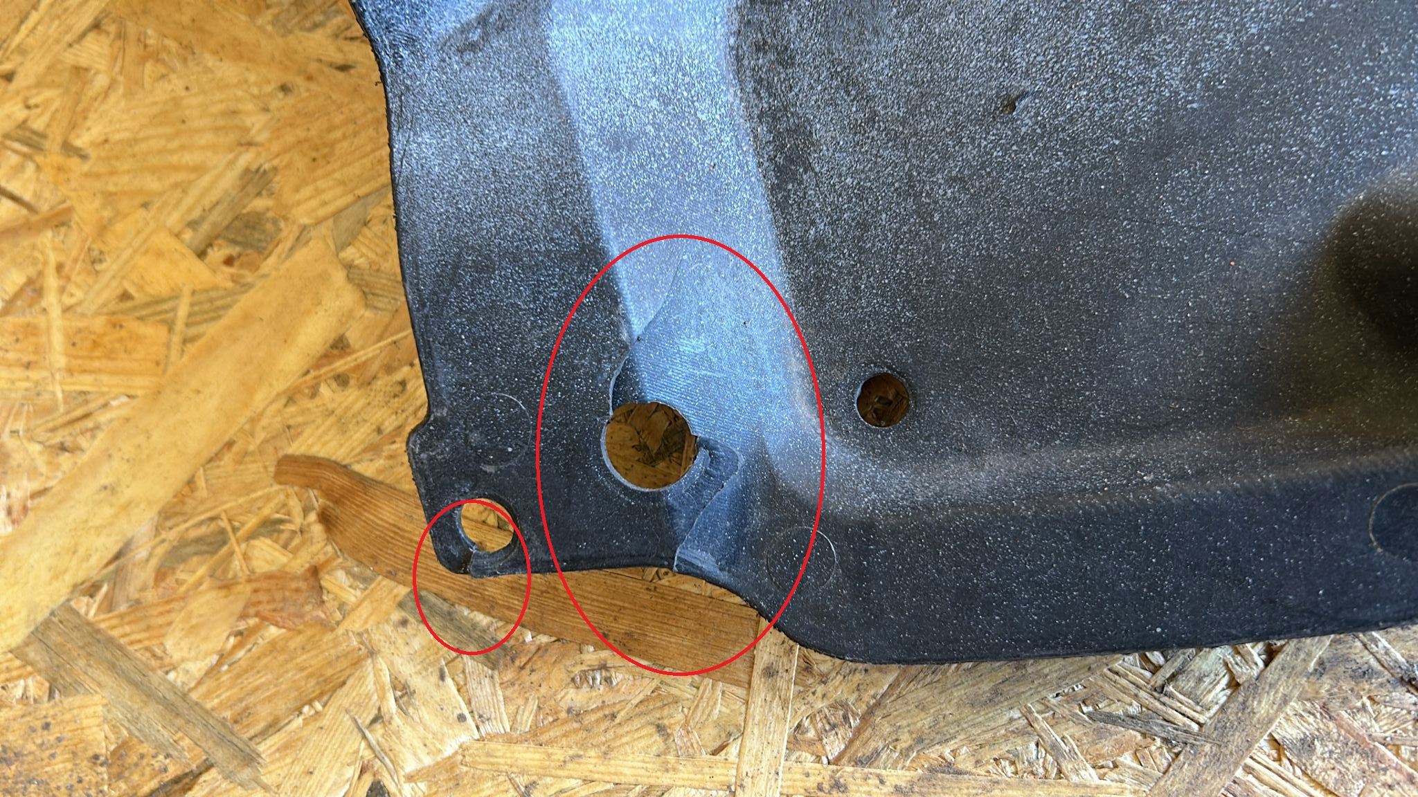 motor cover lower right right front TOYOTA COROLLA E12 02-07