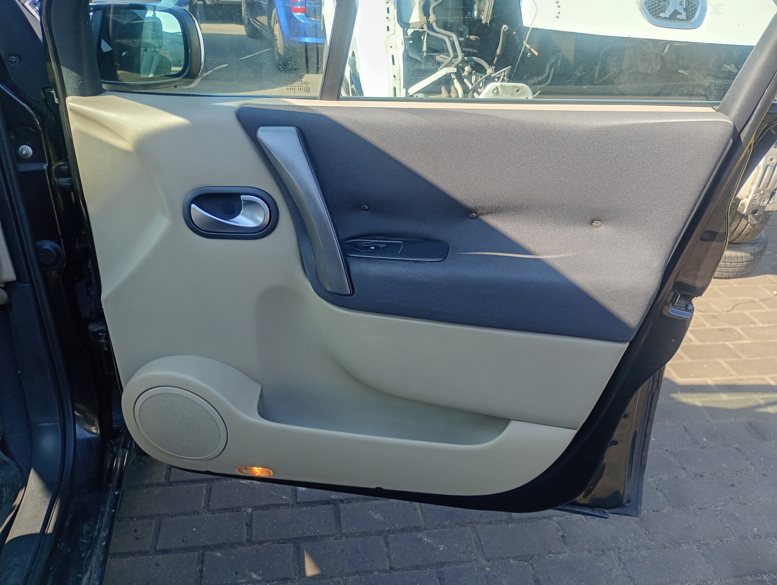 mécanisme abaissement vitres droite avant Renault Scenic 2 FL 05-08