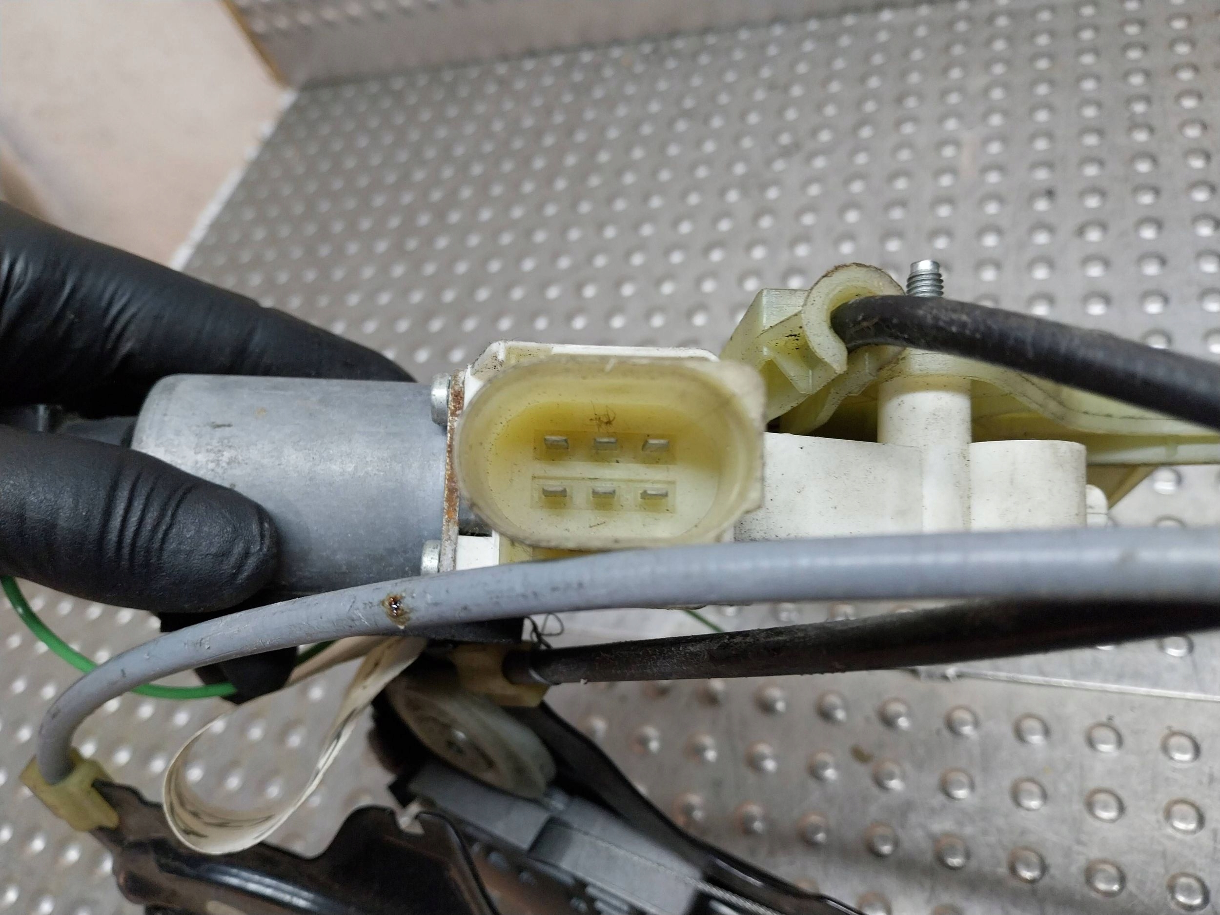 window regulator right front EU 7191118 BMW E92 E93