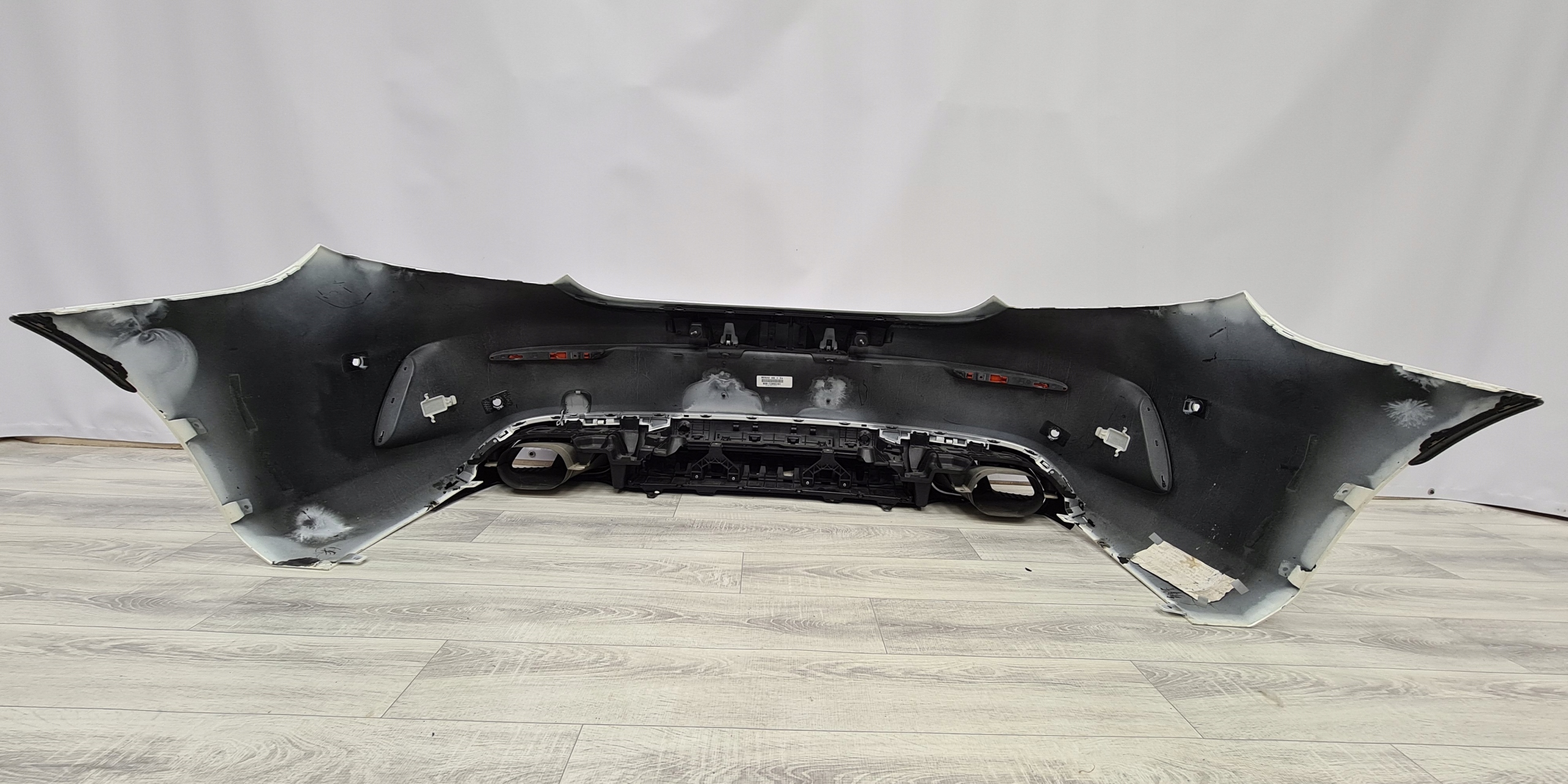 Mercedes C W205 63 AMG Zderzak TYŁ Kompletny LIFT - galeria