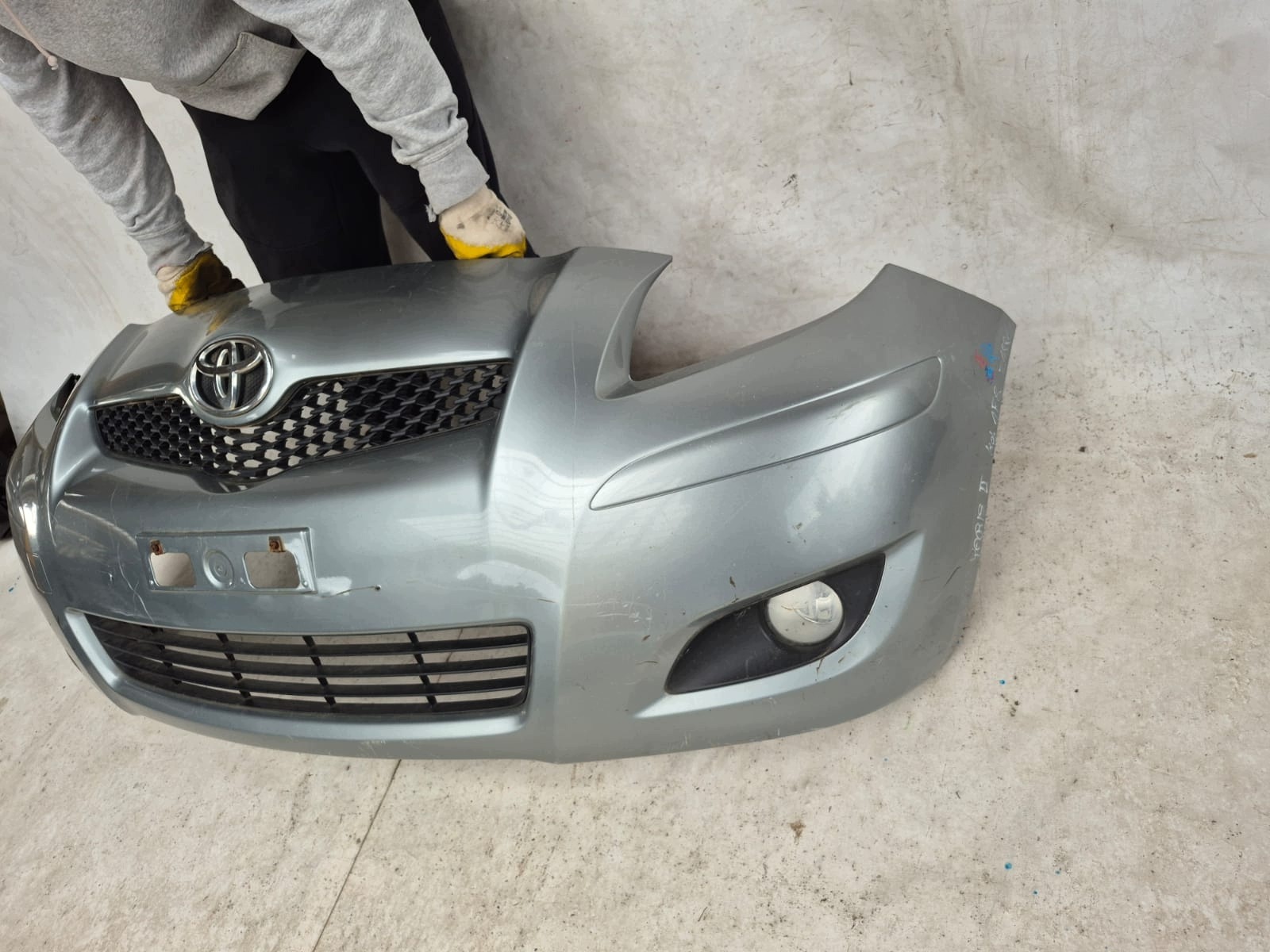 TOYOTA YARIS II 2 LIFT 09- bumper front front 52119-0D340