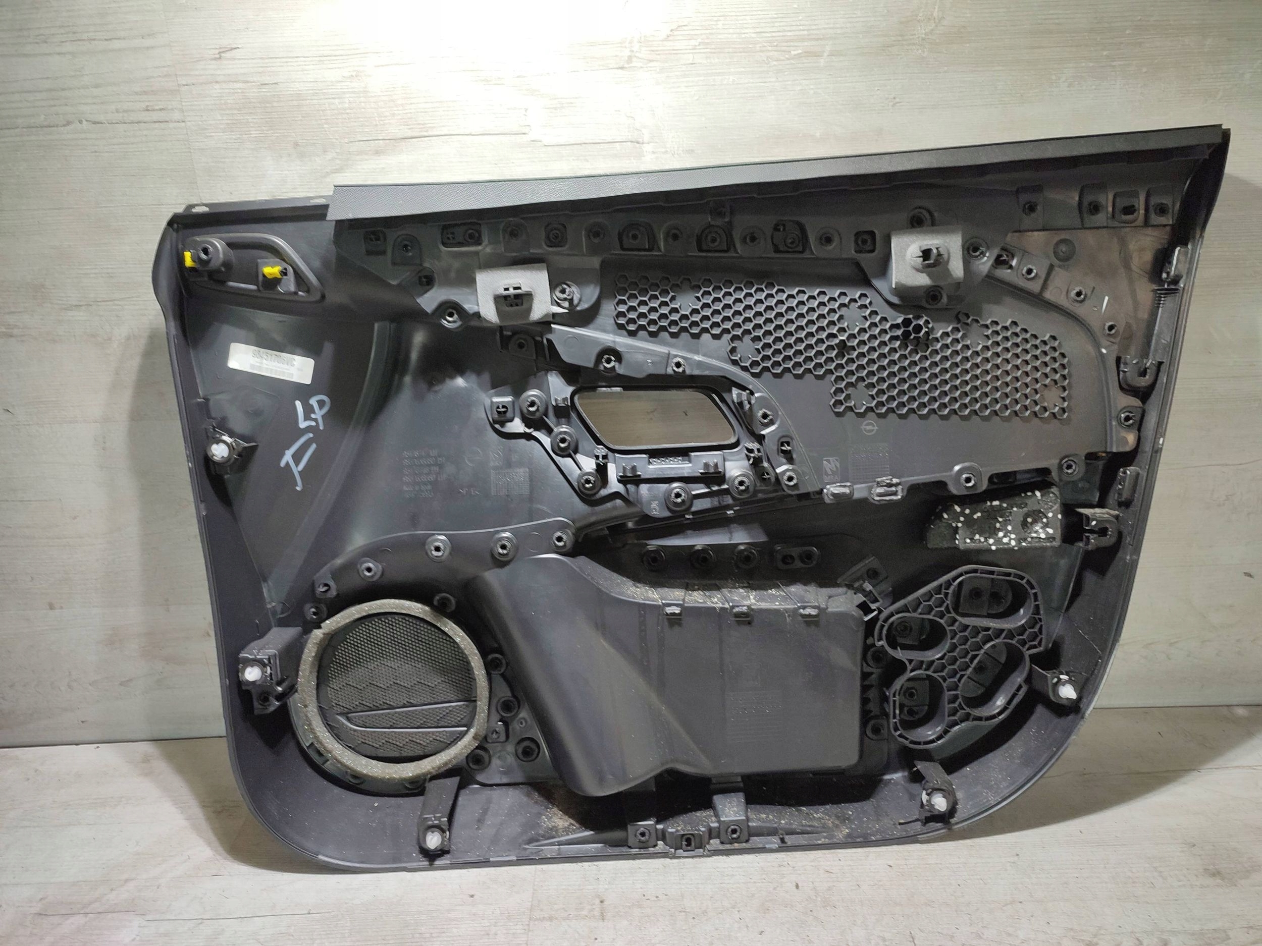 Opel Corsa F 2022 front side left side side door przednich left