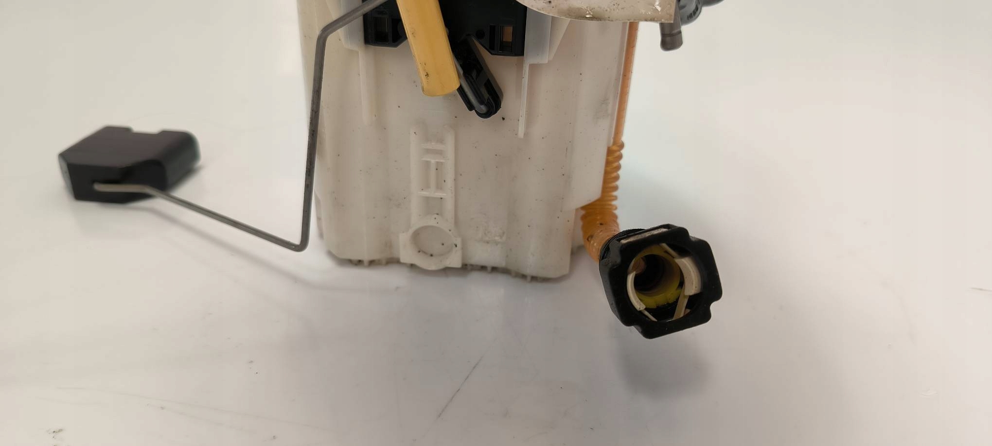 pump fuel VOLKSWAGEN PASSAT B8