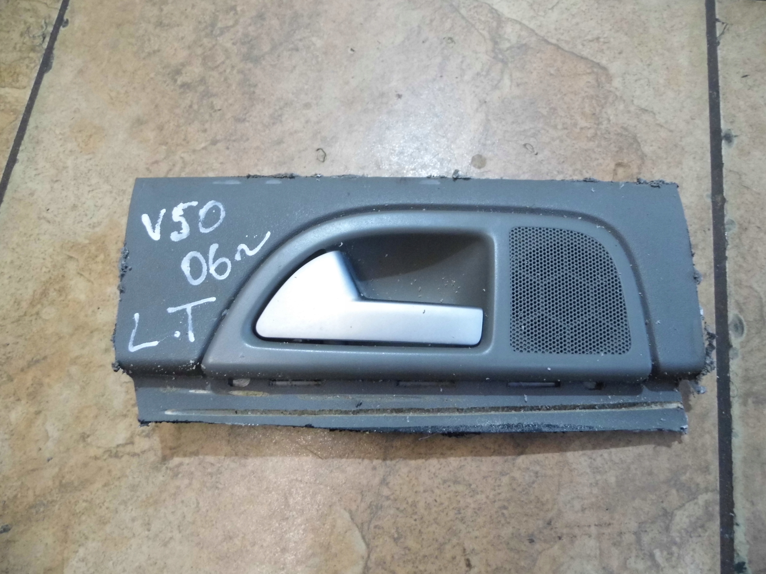 volvo V50 S40 II 2.0d 06' ручка двери внутренняя левая зад