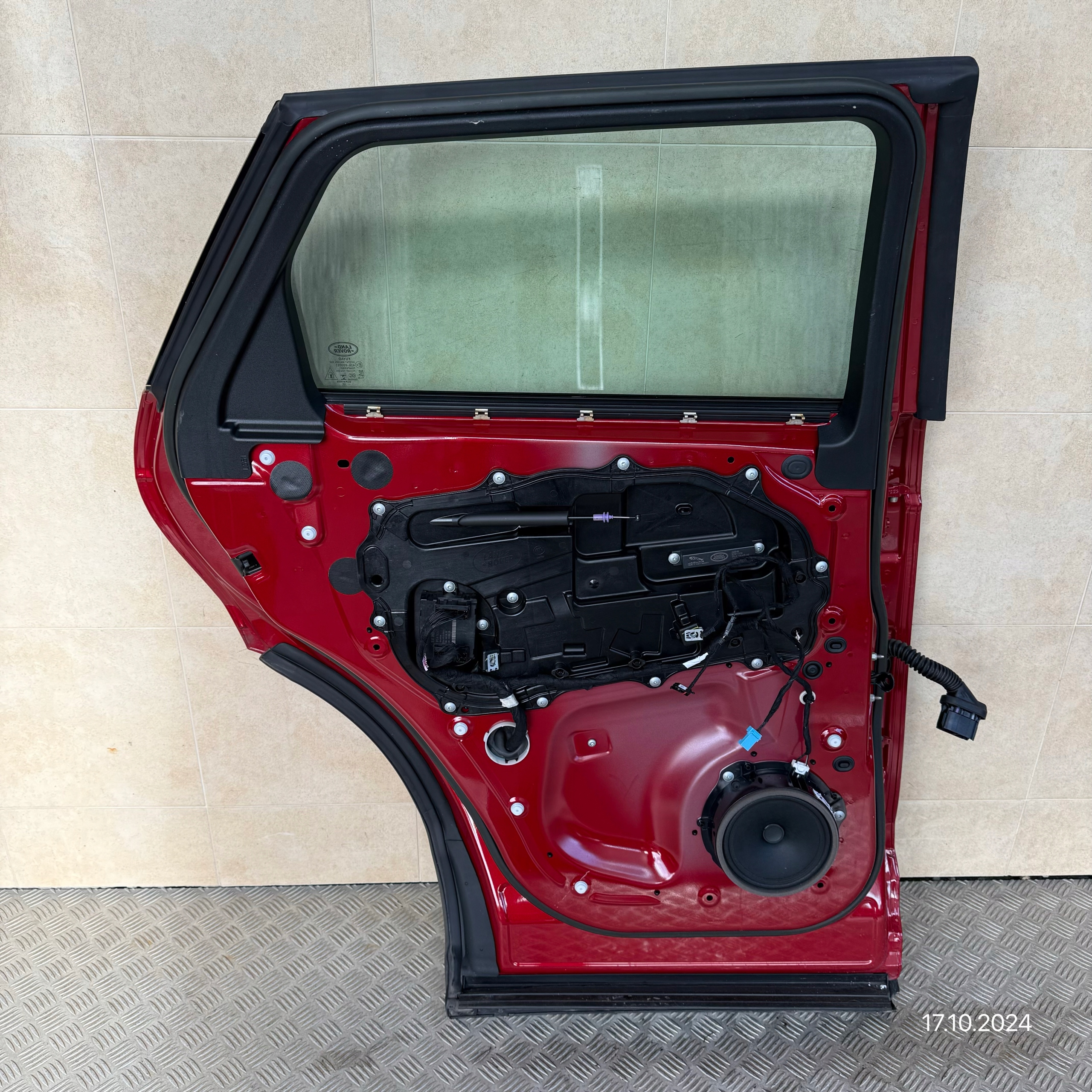 door complete rear. left RANGE ROVER EVOQUE II R-DYNAMIC 2022 ROK