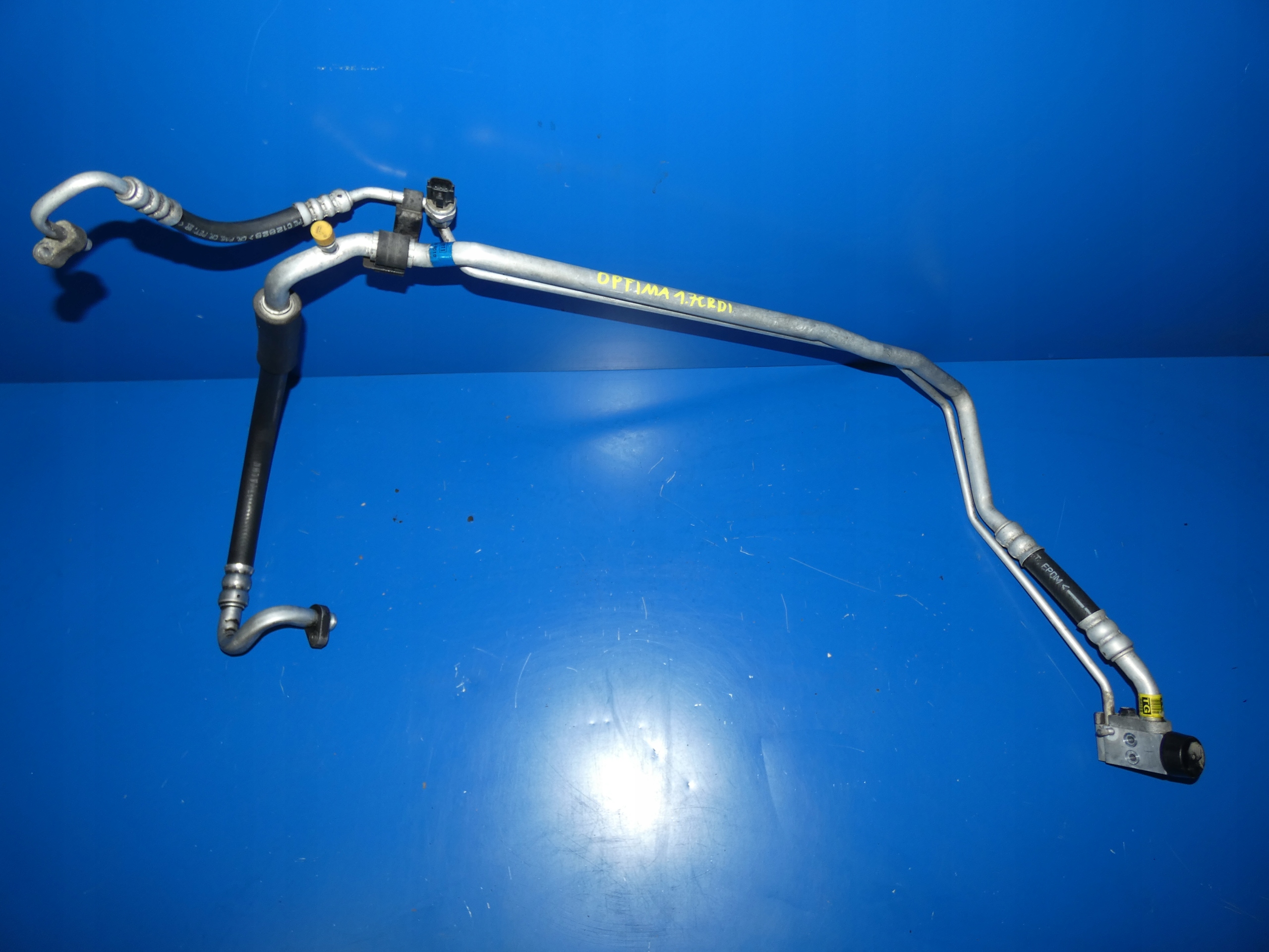 KIA OPTIMA III 1.7 CRDI ТРУБКА КОНДИЦІОНЕР