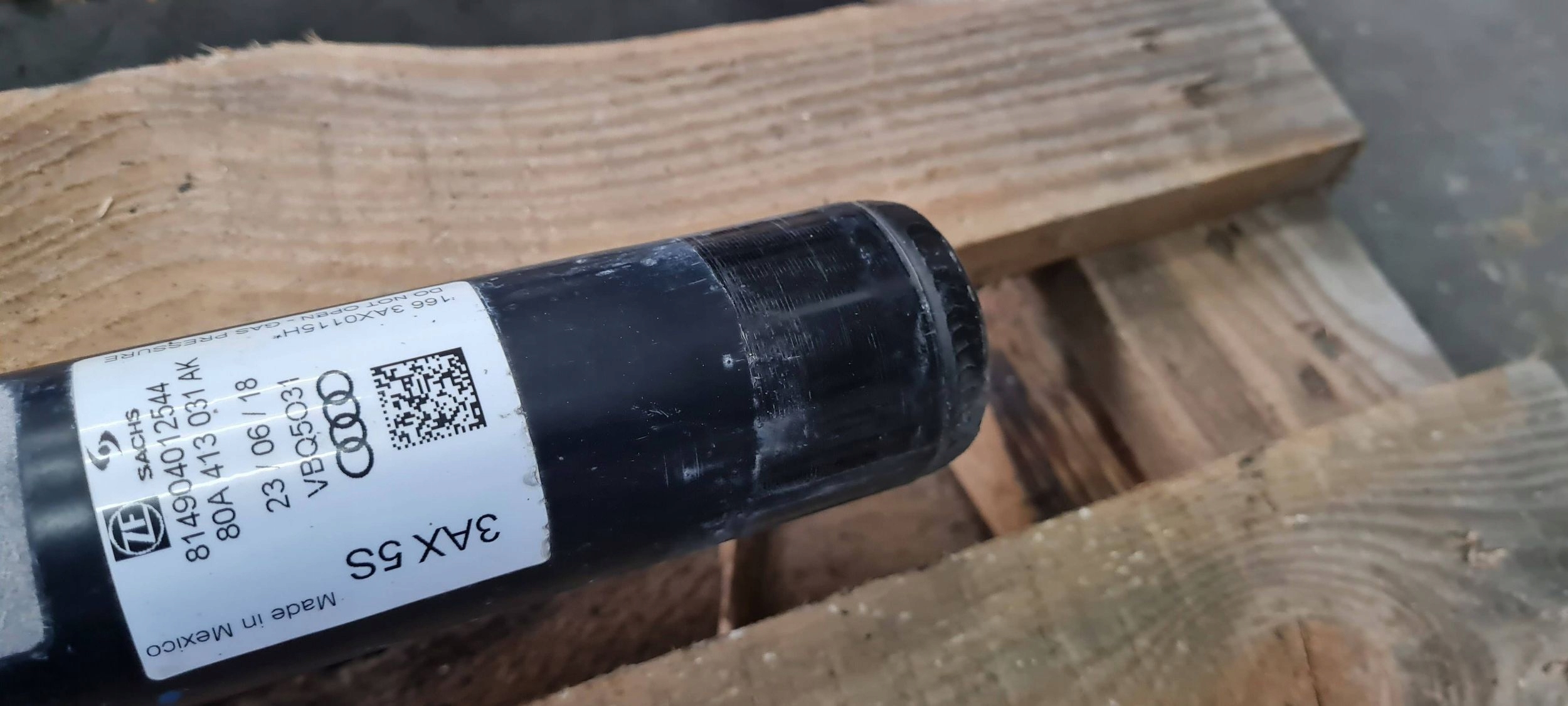 Q5 80A tlmič struna ľavý pravý predok predný 80A413031AK