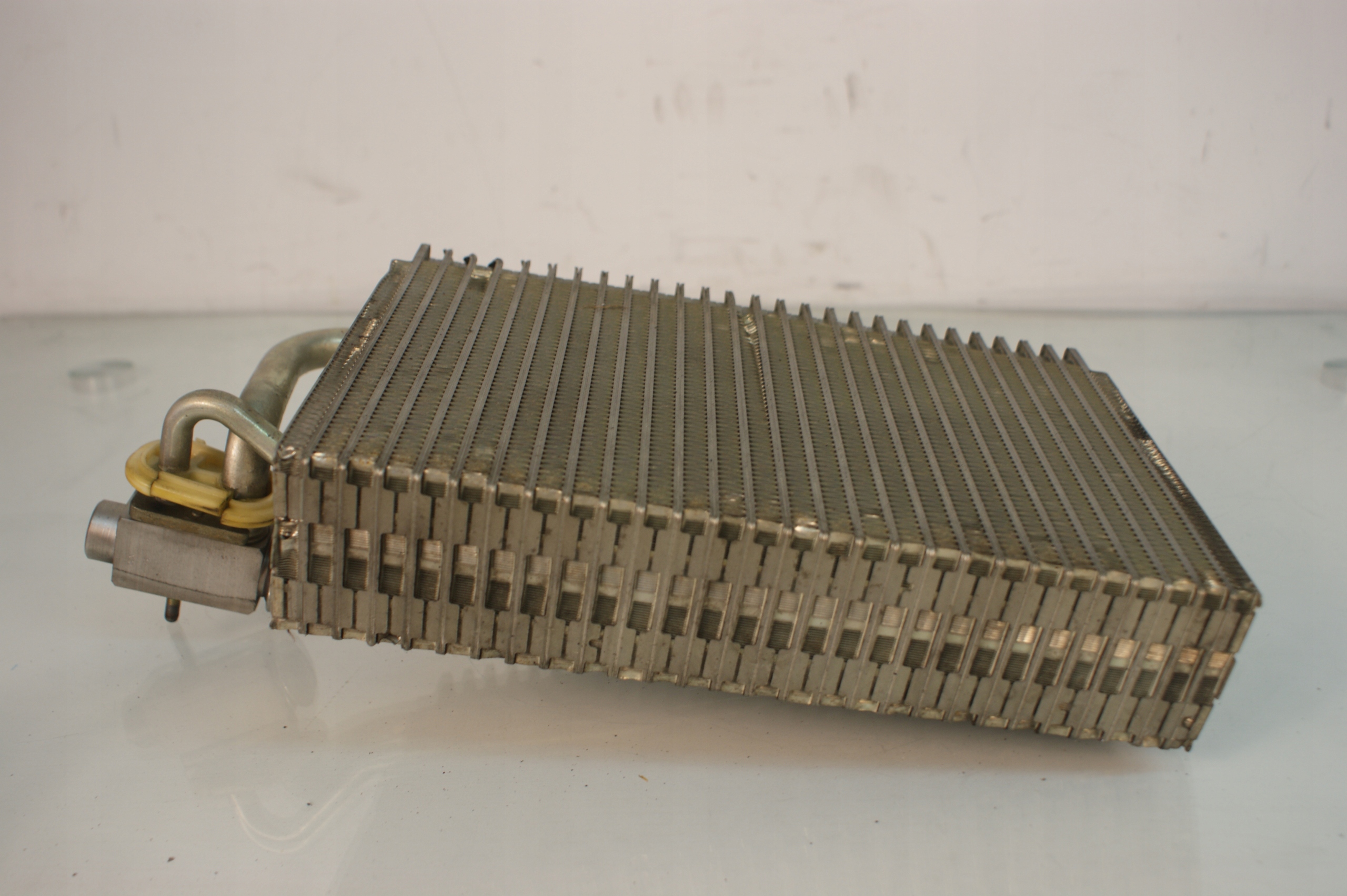 PAROWNIK KLIMATYZACJI MERCEDES W203 A2098300158