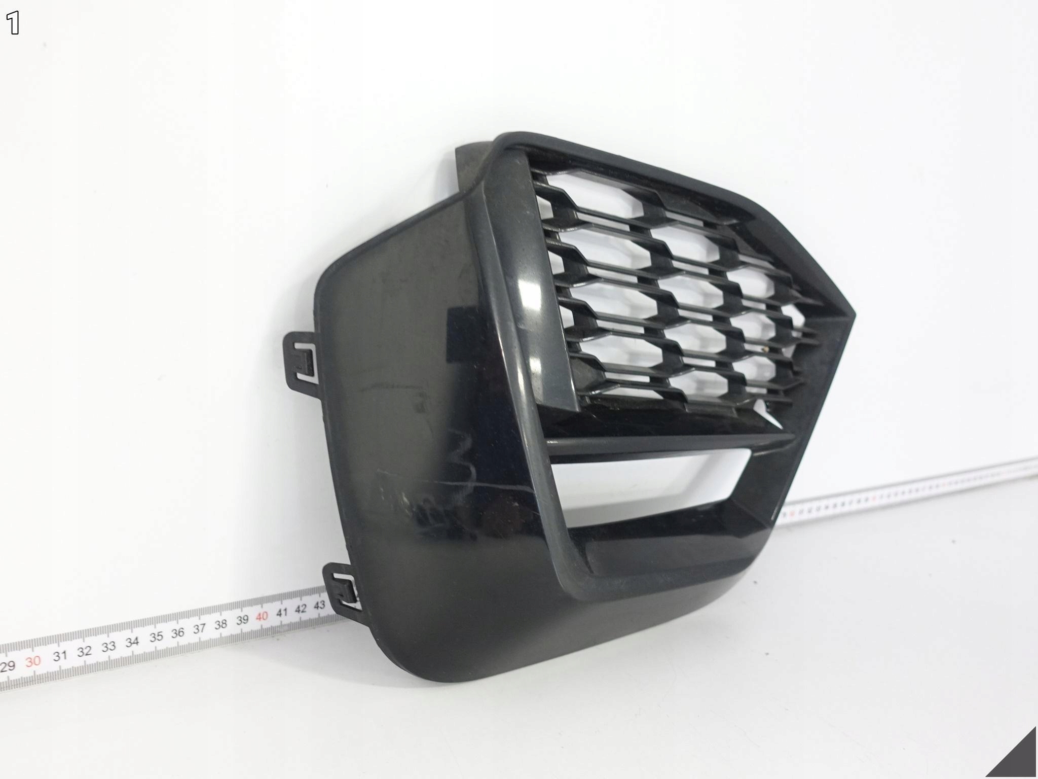 BMW 2 GRAN COUPE F44 m-packet 19-24 grid W bumper grille left front