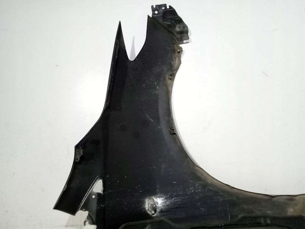 Mazda 5 e lift parafango sinistra 16W