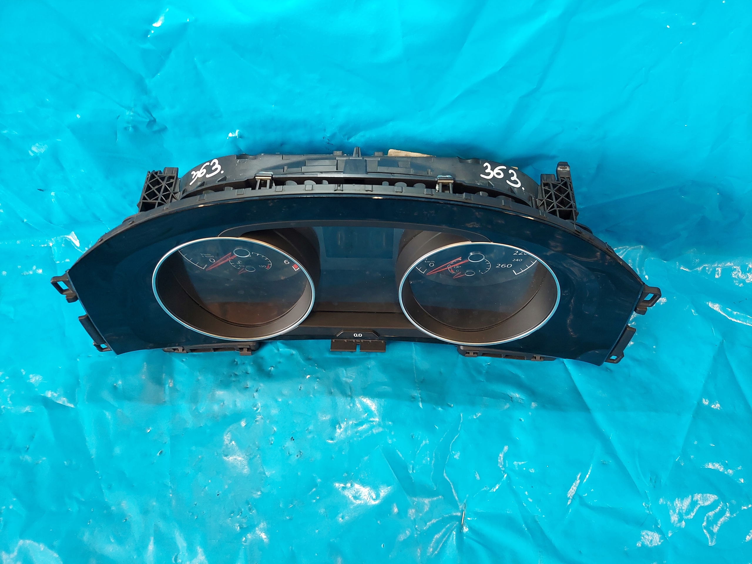 dials clock GOLF VII 1.6 TDI 5G0920870A