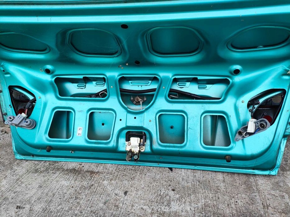 trunk door boot Daewoo Lanos sedan 43U