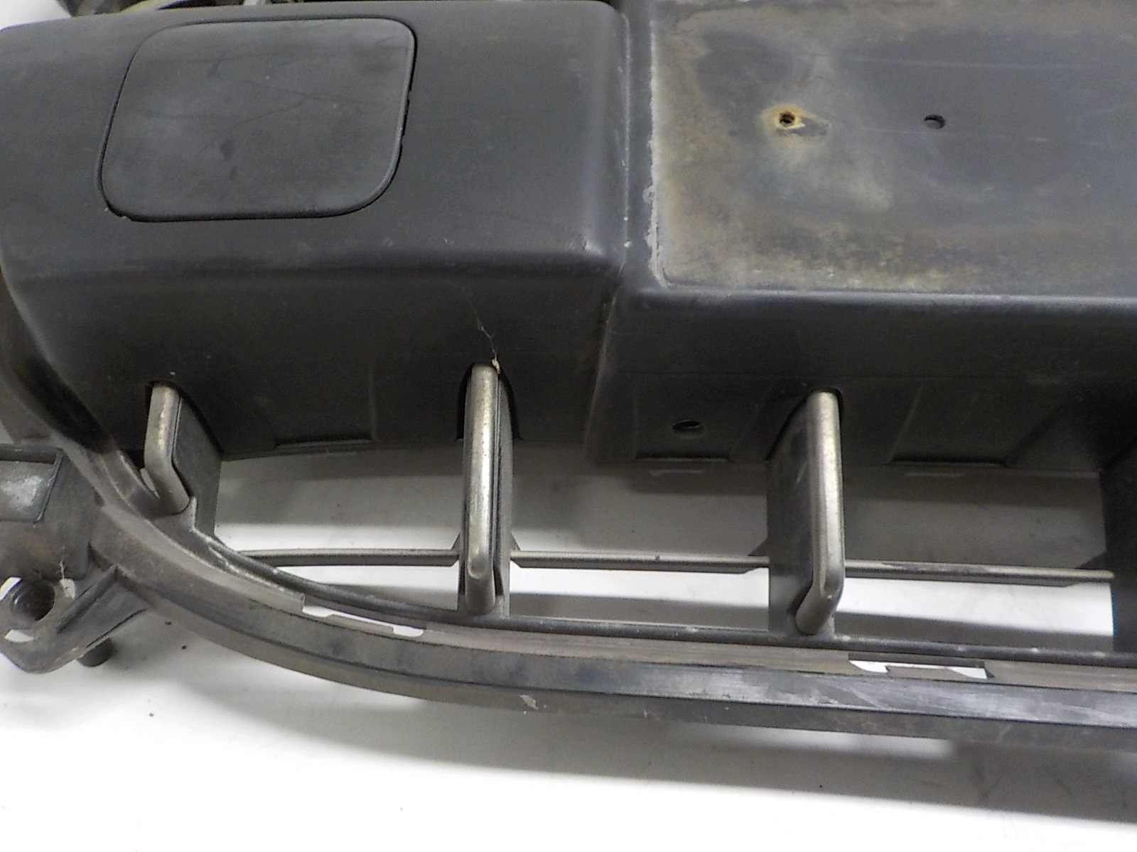 PEUGEOT 3008 and grill grille radiator