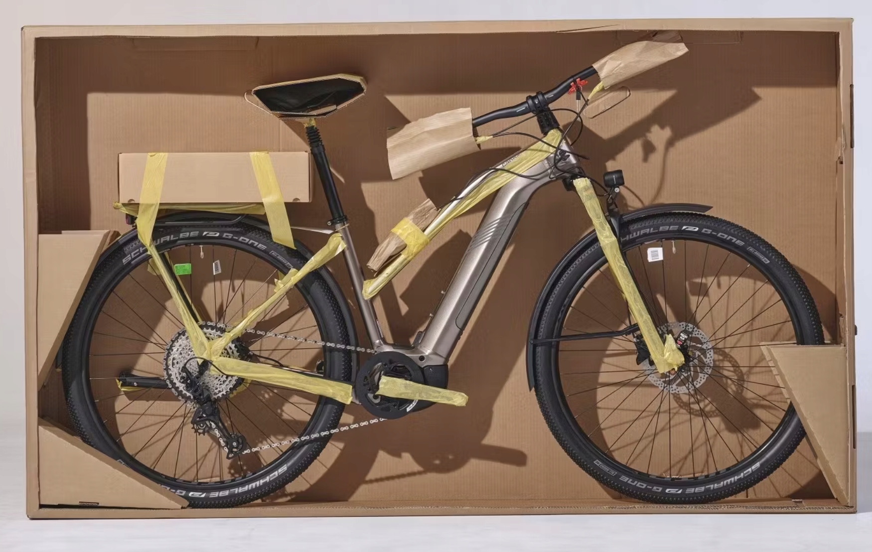 ROWER SZOSOWY CORRATEC CORONES EXPERT DISC SHIMANO 105 szary r. 54 Marka Corratec