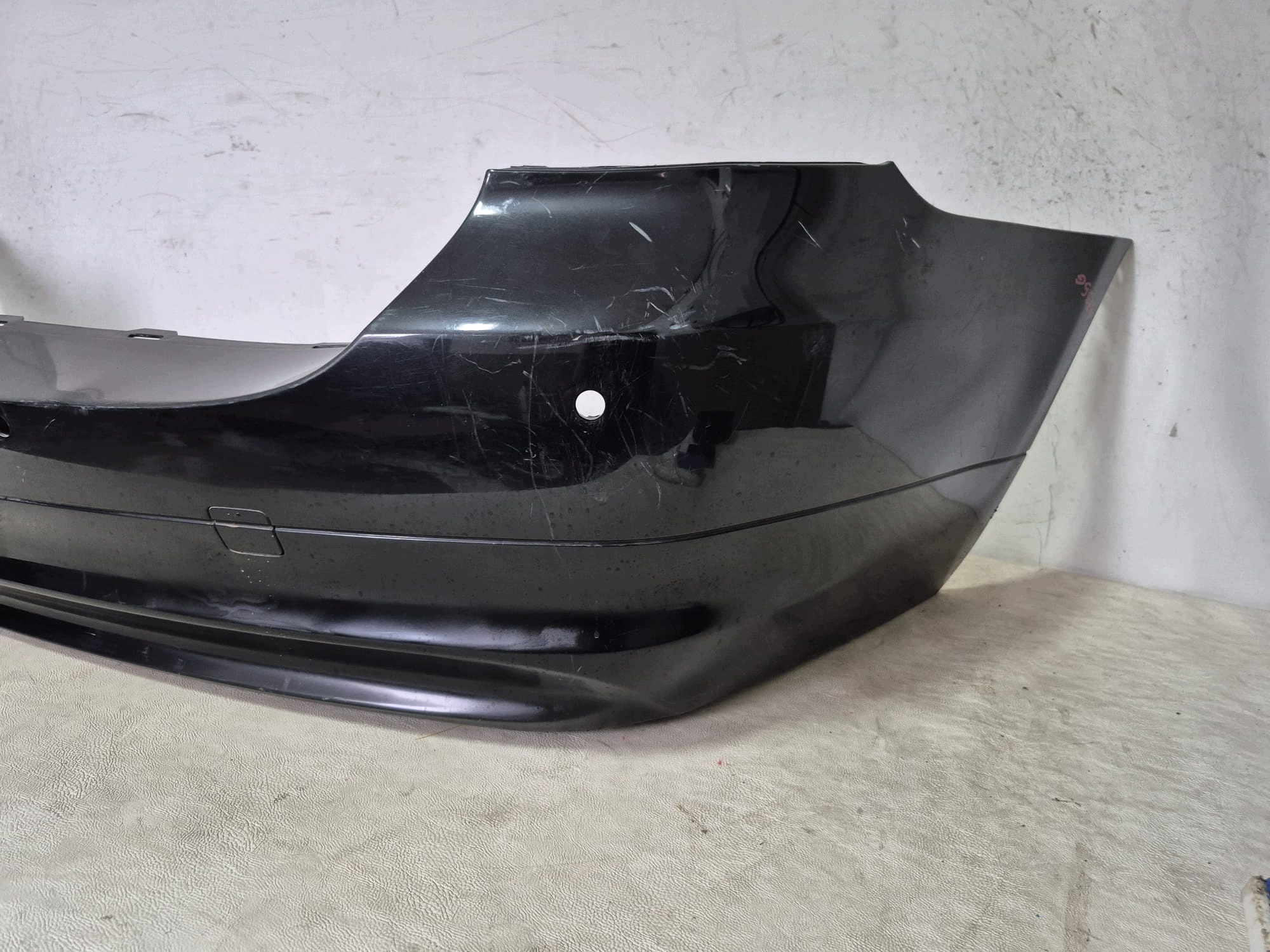 BMW 3 E90 sedan 08- bumper rear part rear PDC 7202687