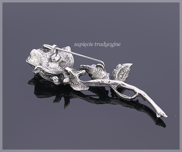 BROSZKA RÓŻA SREBRNA - BURSZTYNKI Materiał stal