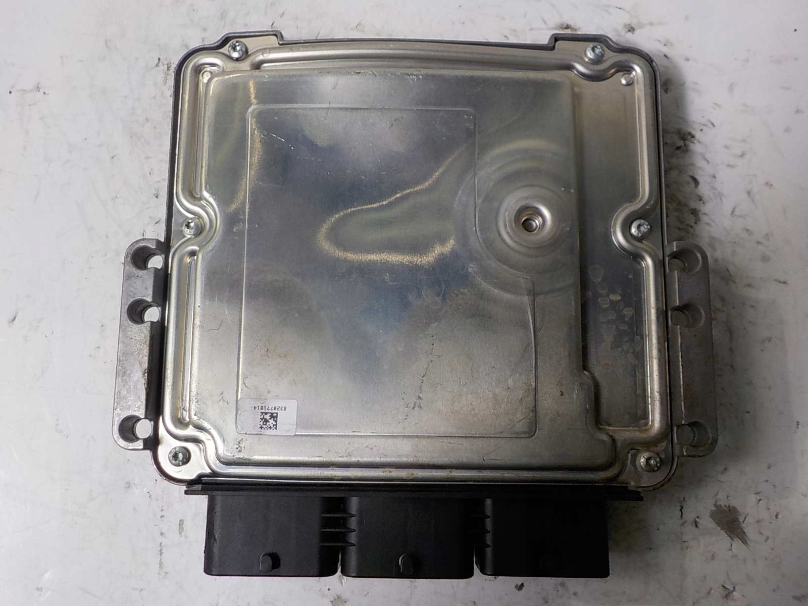 FORD computer control unit AU71-12A650-UB 0281018904