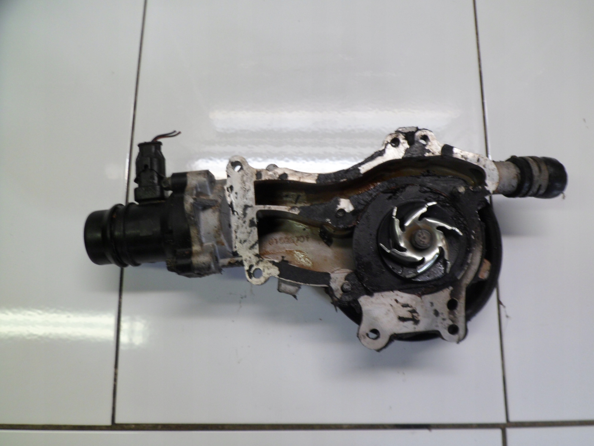 OPEL CORSA D 1.2 16V A12XER water pump