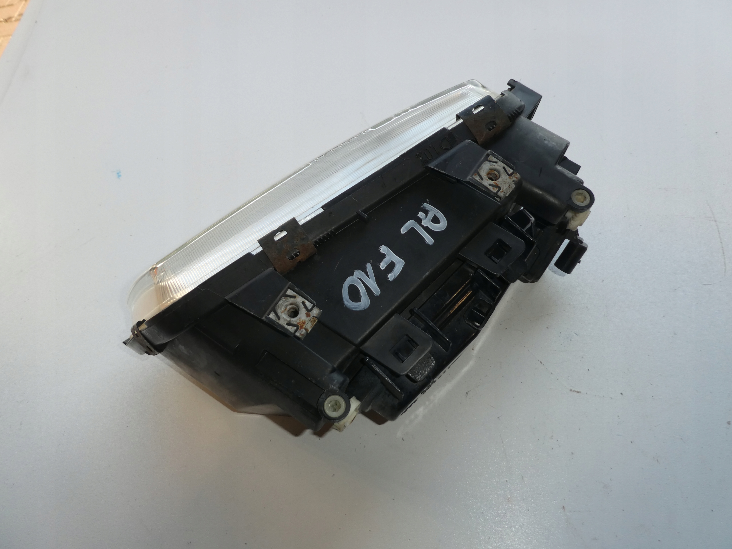 FAR PREDNJA DESNA AUDI A3 8P