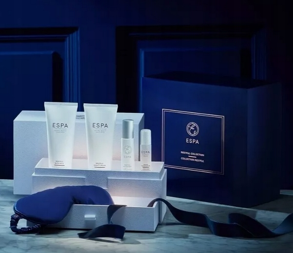 Levně Dárková sadaESPA Maska pod oči Mléko do koupele Noční krém Mlha