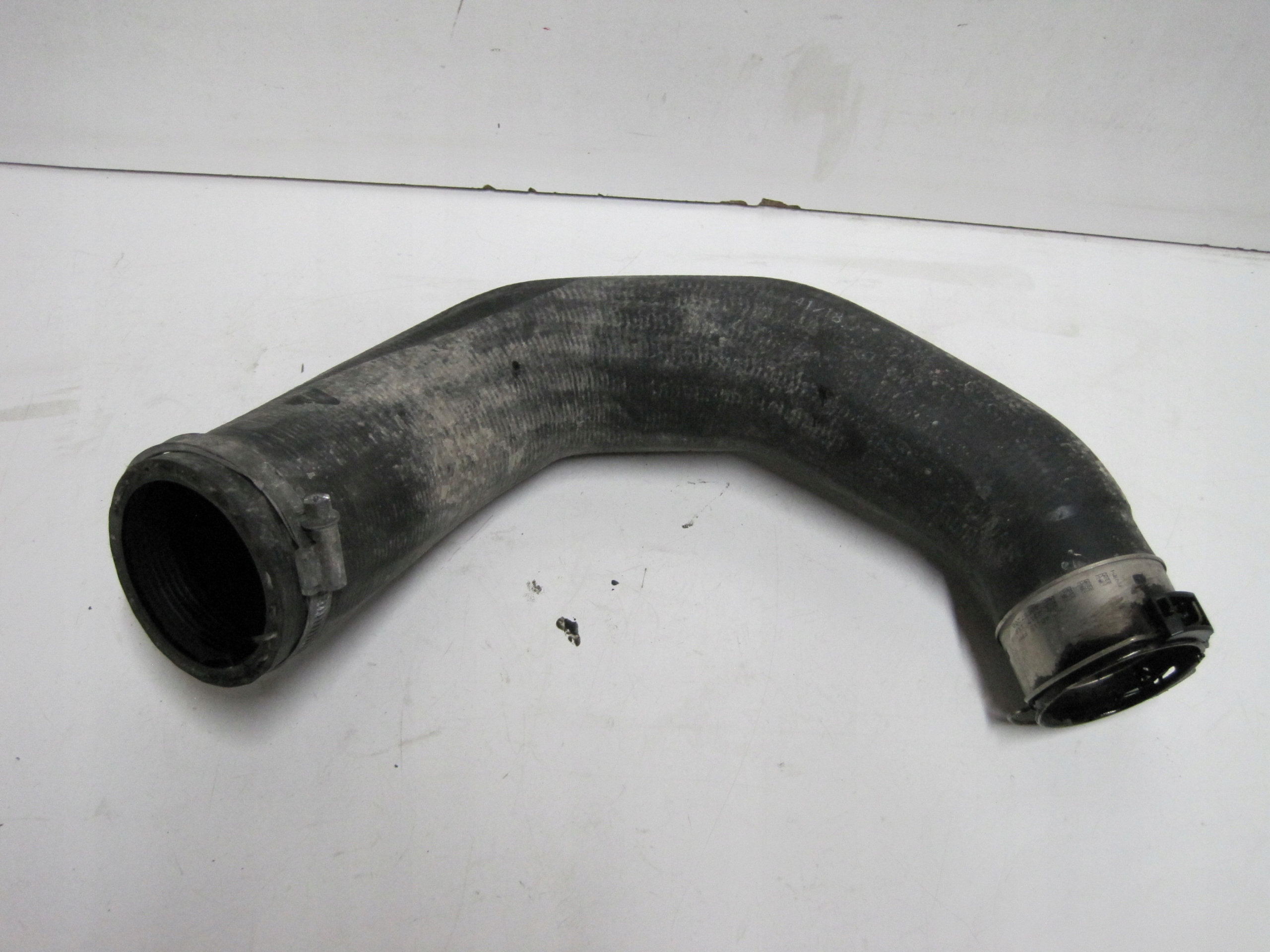 pipe intake air VOLVO 32252661