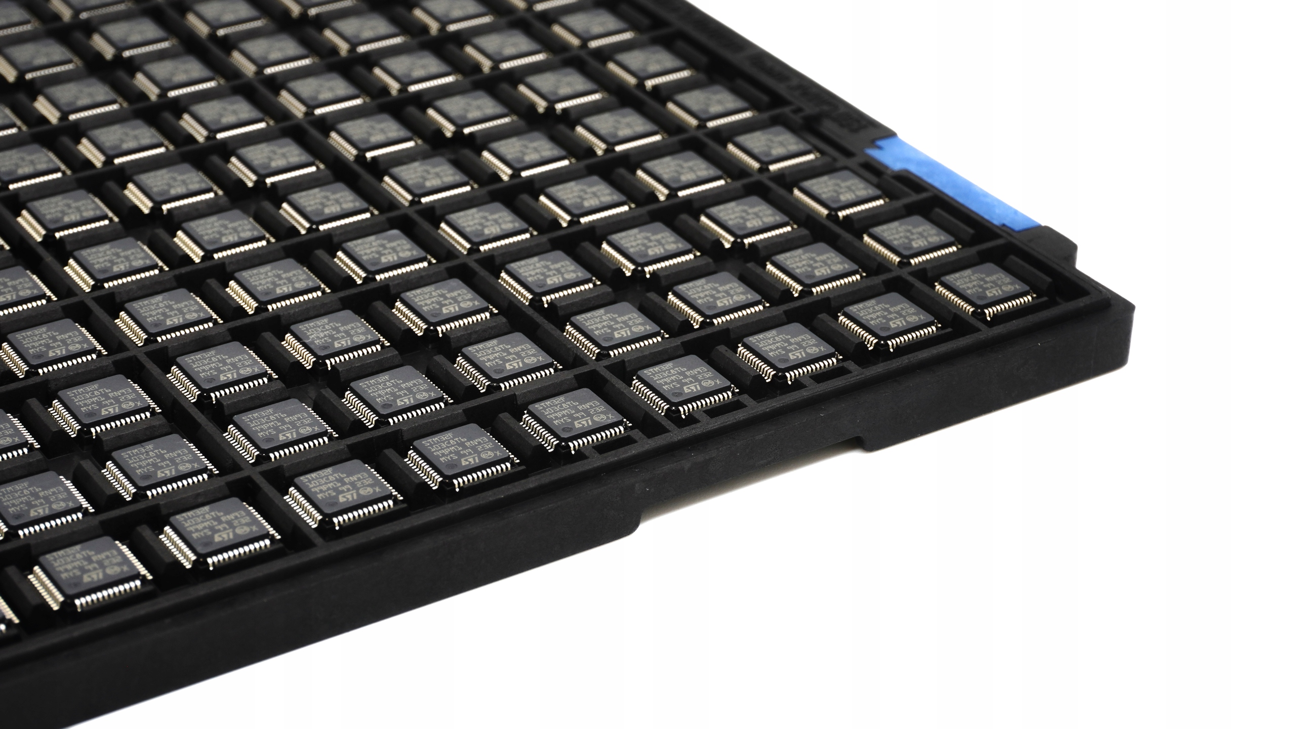 Mikroprocesor Procesor ST STM STM32F103C8T6 ARM Cortex-M3 LQFP48 Producent ST