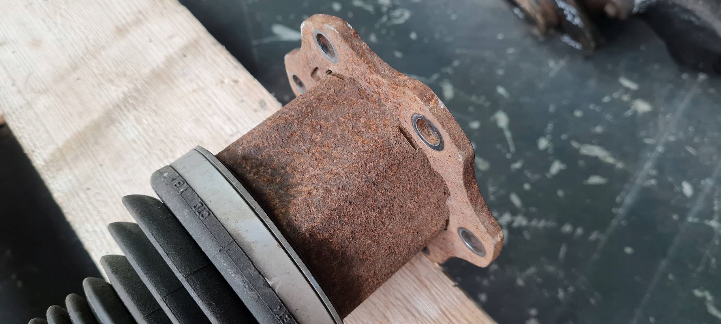 Q5 8R semi-axis semi-axis front 2.0 TDI 8R0407271B