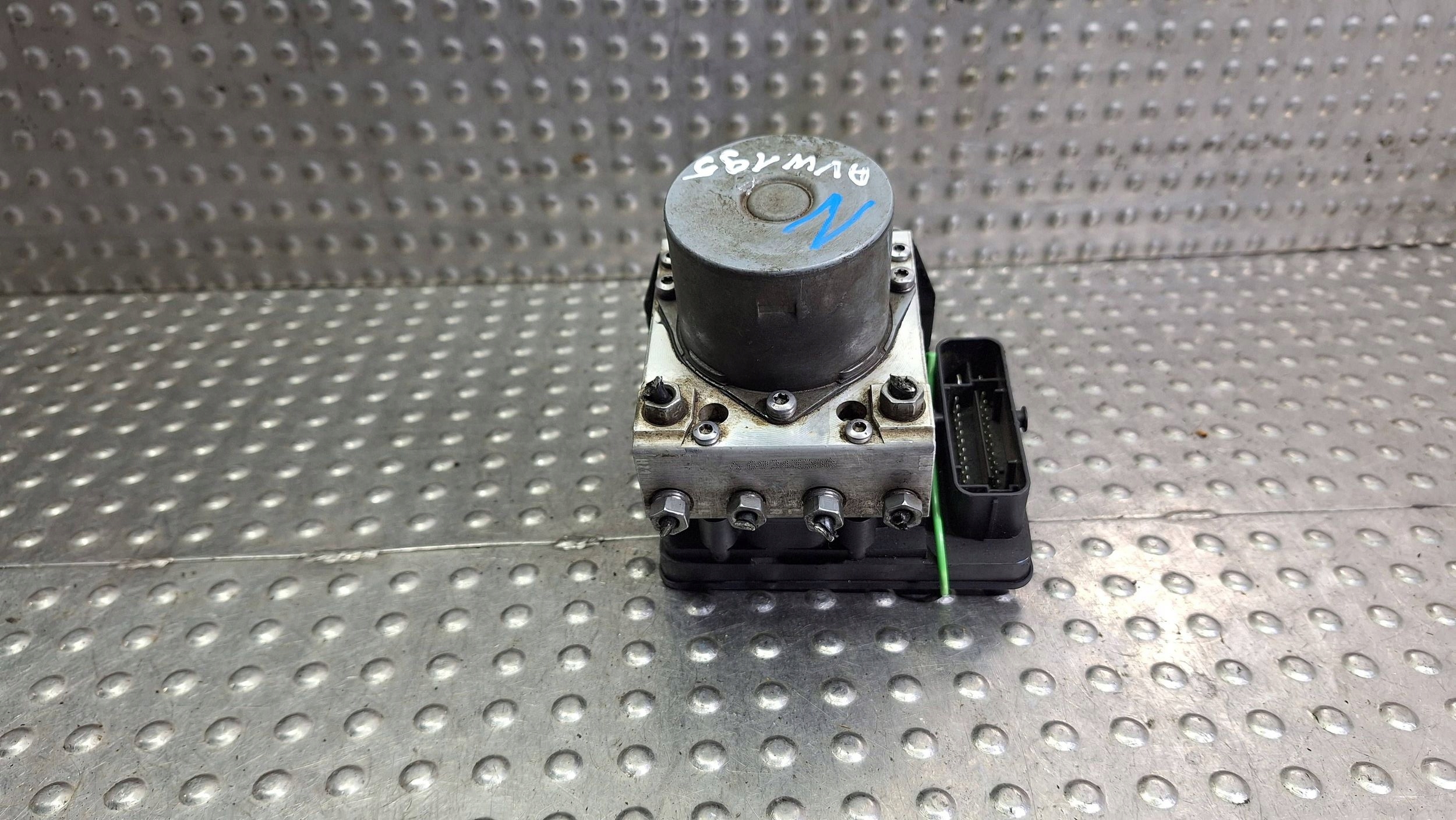 pump control unit ABS 1S0614517R SEAT MII VW UP SKODA CITIGO