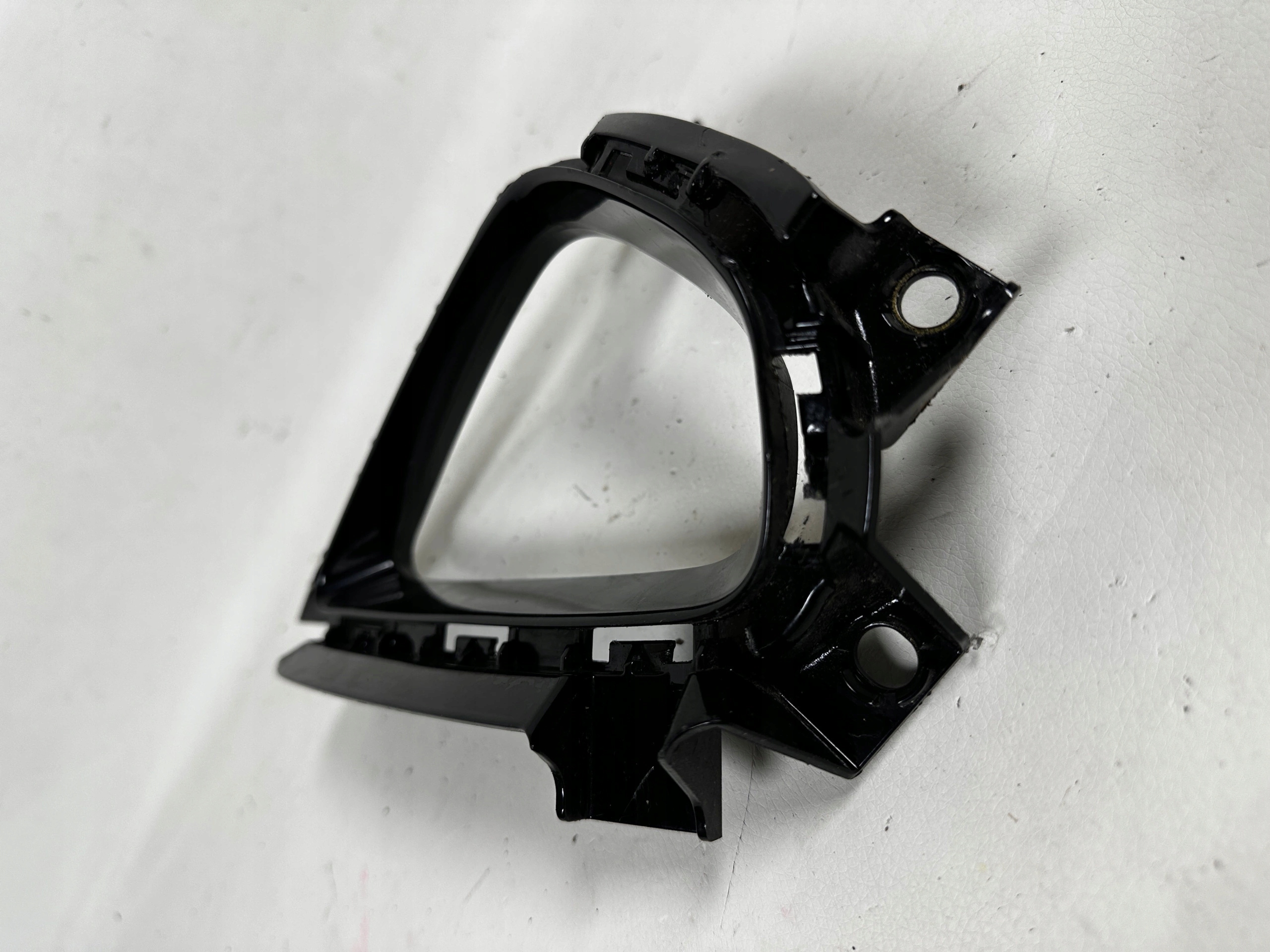 KIA X-CEED frame grid of a bumper left rear part 86661-J7CA0