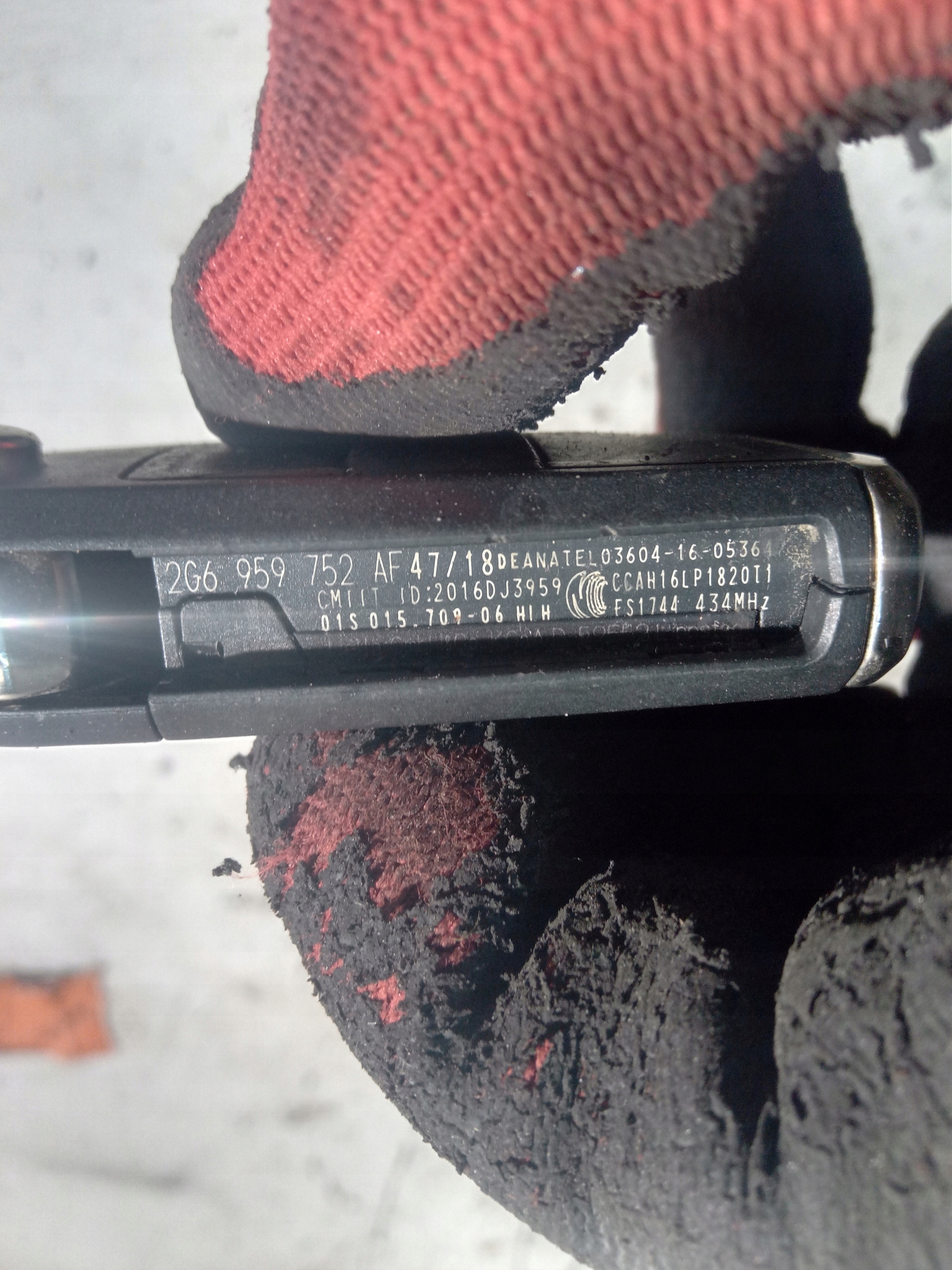 VW POLO 2G GTI KLUCZYK PILOT 2G6959752AF Numer katalogowy części 2G6959752AF