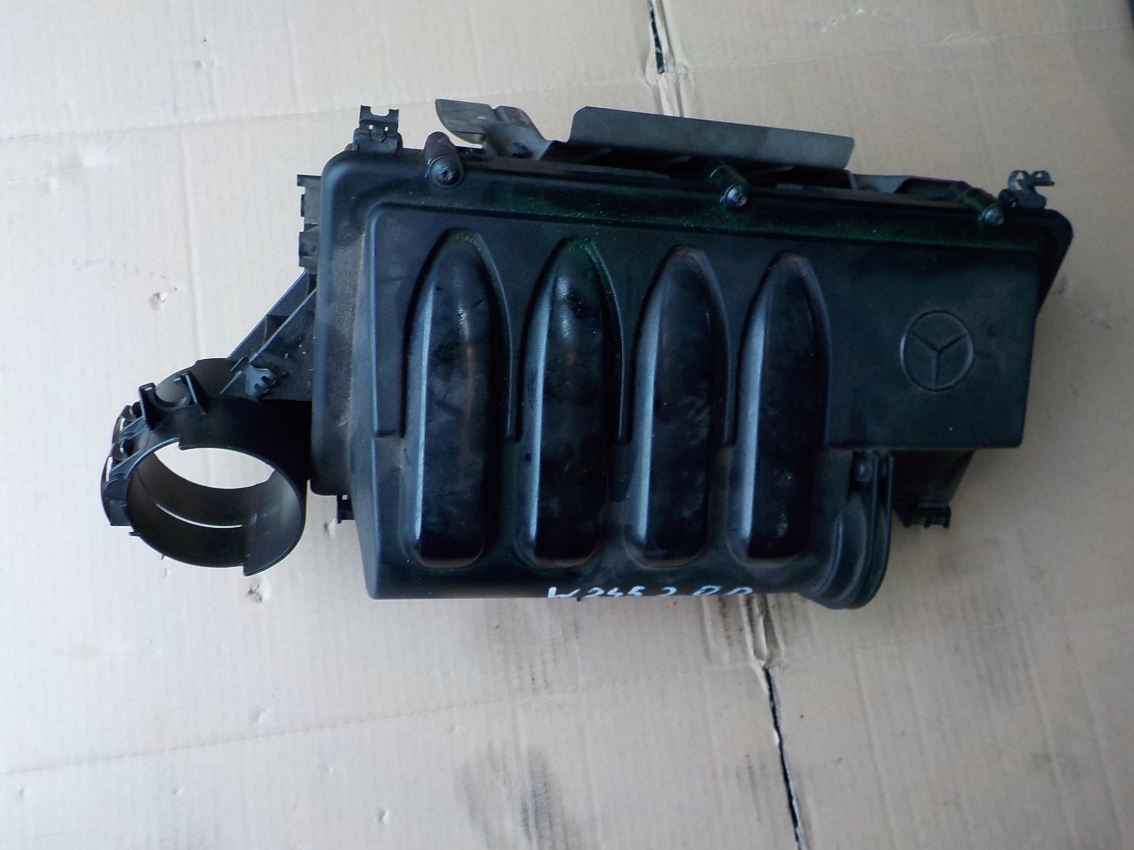 Gehäuse filter luft mercedes w245 2,0 cdi A6400900701