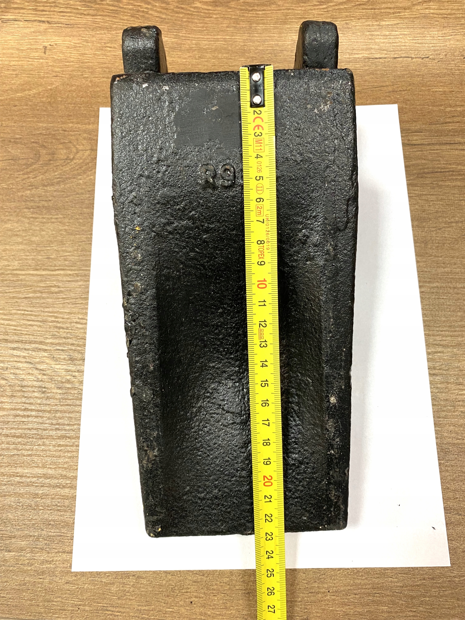 Ząb System Liebherr 3001318 rozmiar 16 R934 Marka maszyny Liebherr Inna