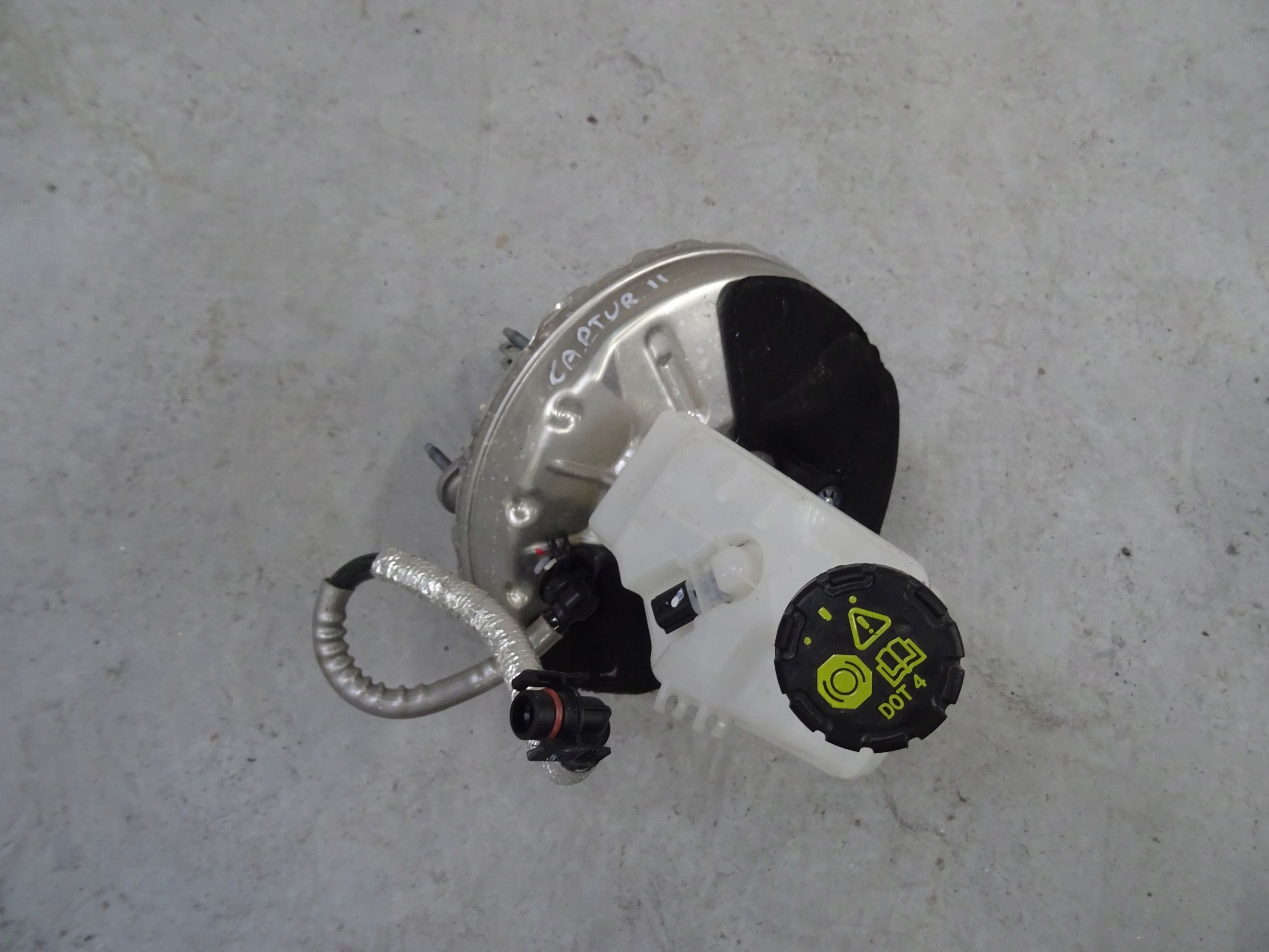 472109003R - Сервопривод главный тормозной цилиндр Renault Captur II