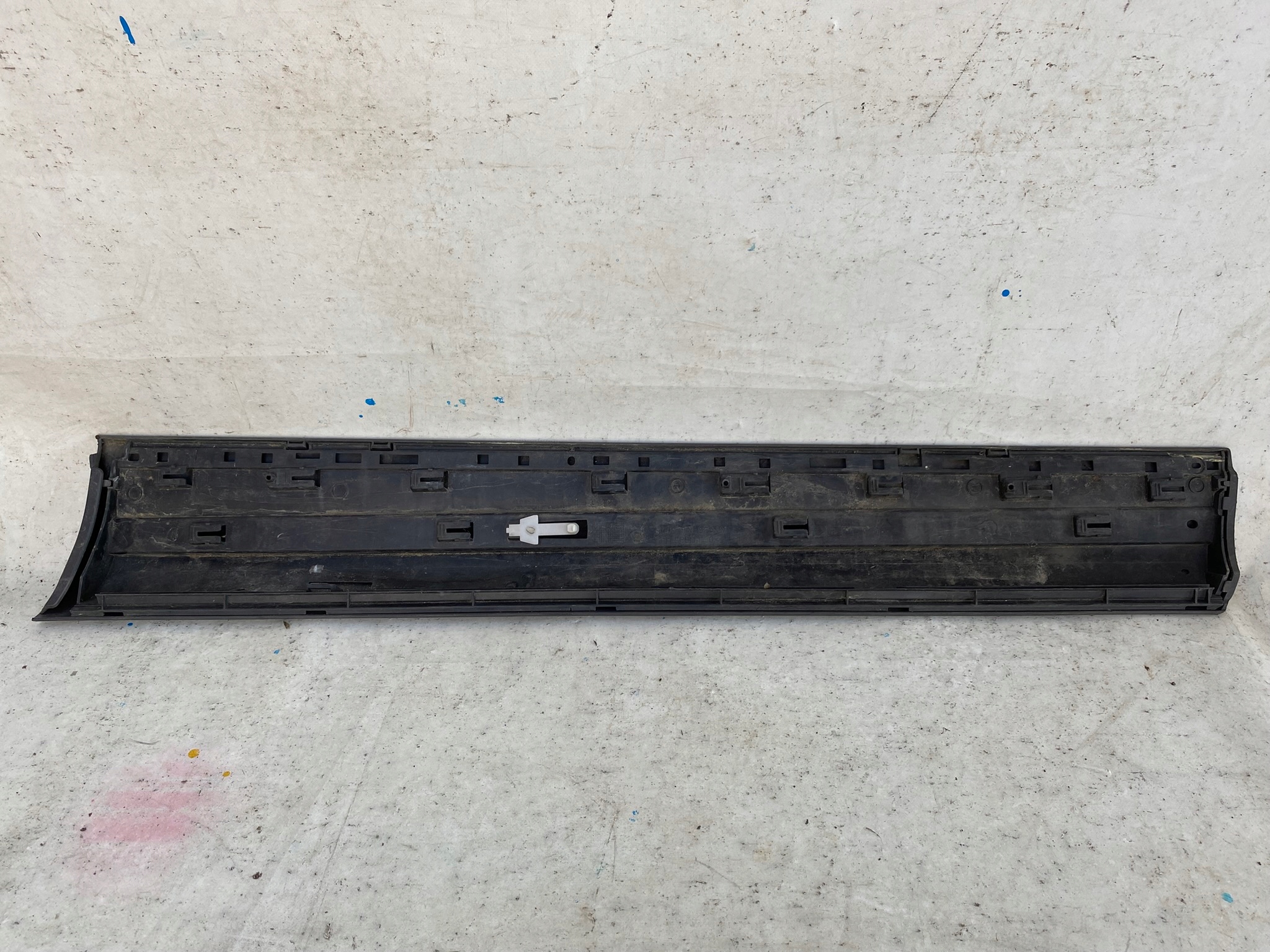AUDI Q7 4L moulding door left front 4L0853959H/L