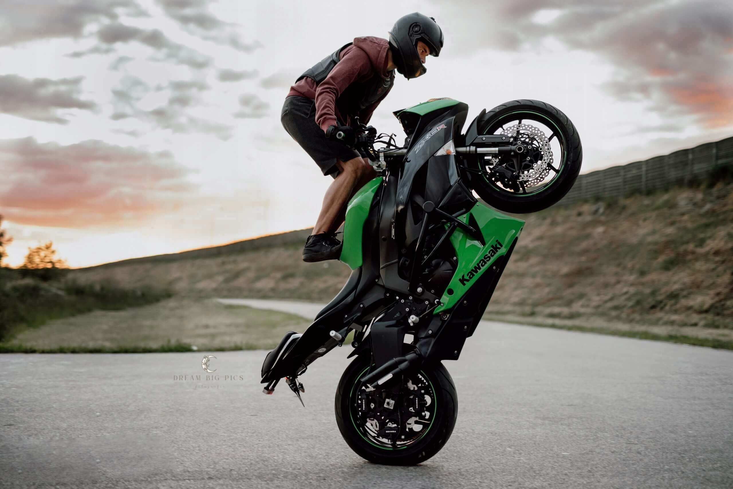 Mocowanie HB Kawasaki ZX6 R 636 05 18 stunt Weight with packaging 2 5 kg