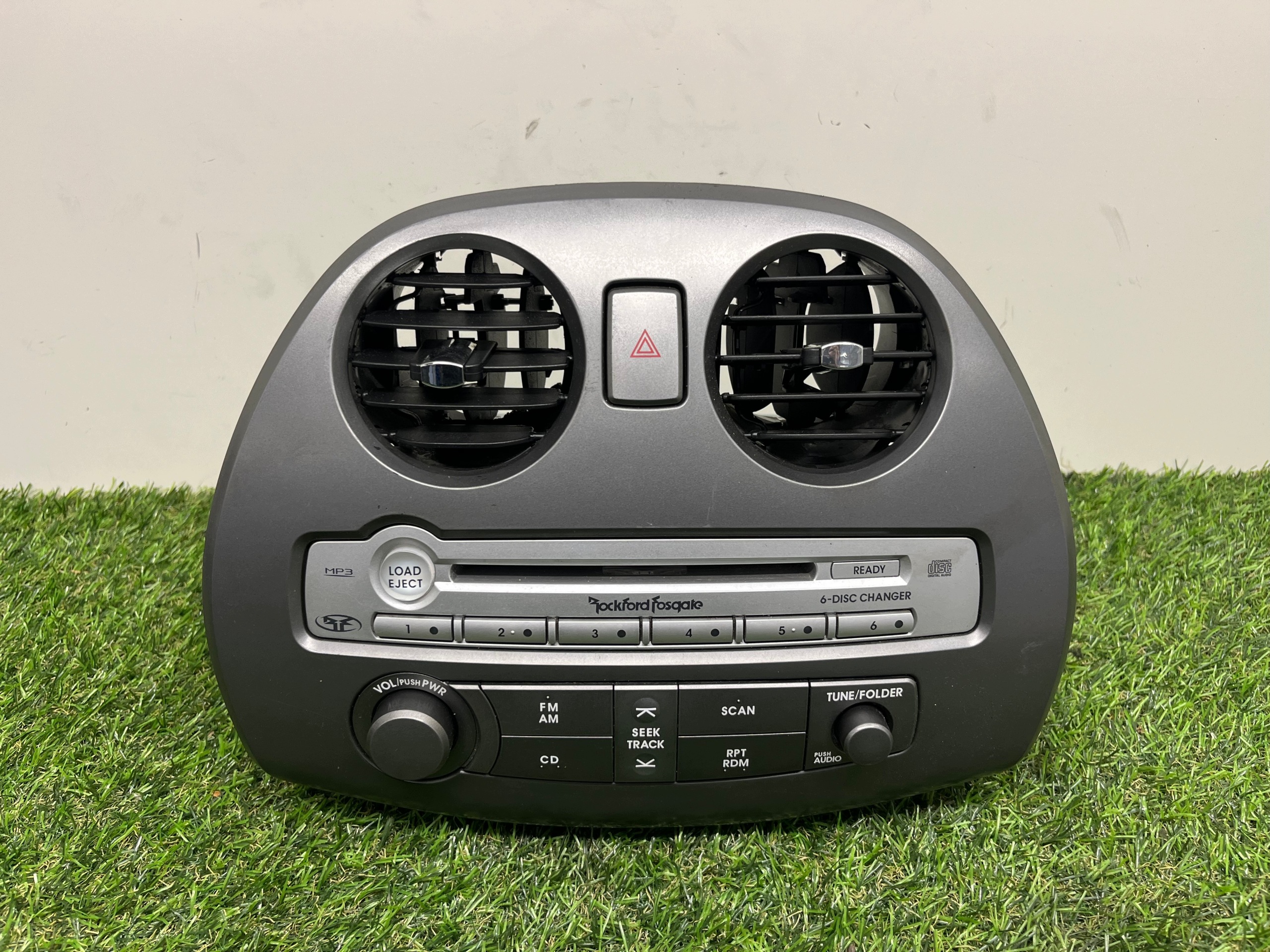 RADIO FABRYCZNE MITSUBISHI ECLIPSE MN121397HA