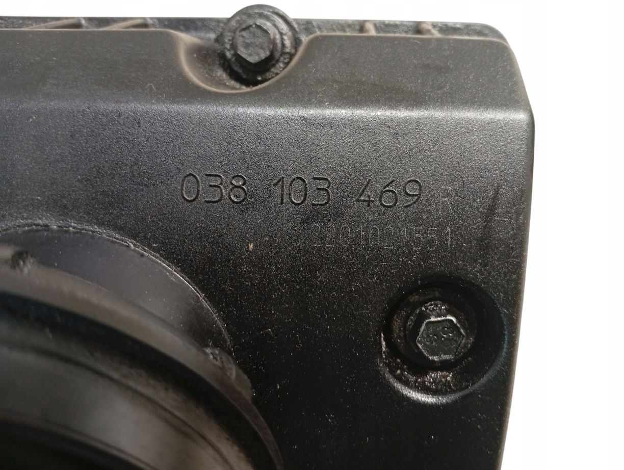 Abdeckung der Ventile VW PASSAT B5 FL 1.9 TDI AVF 038103469R