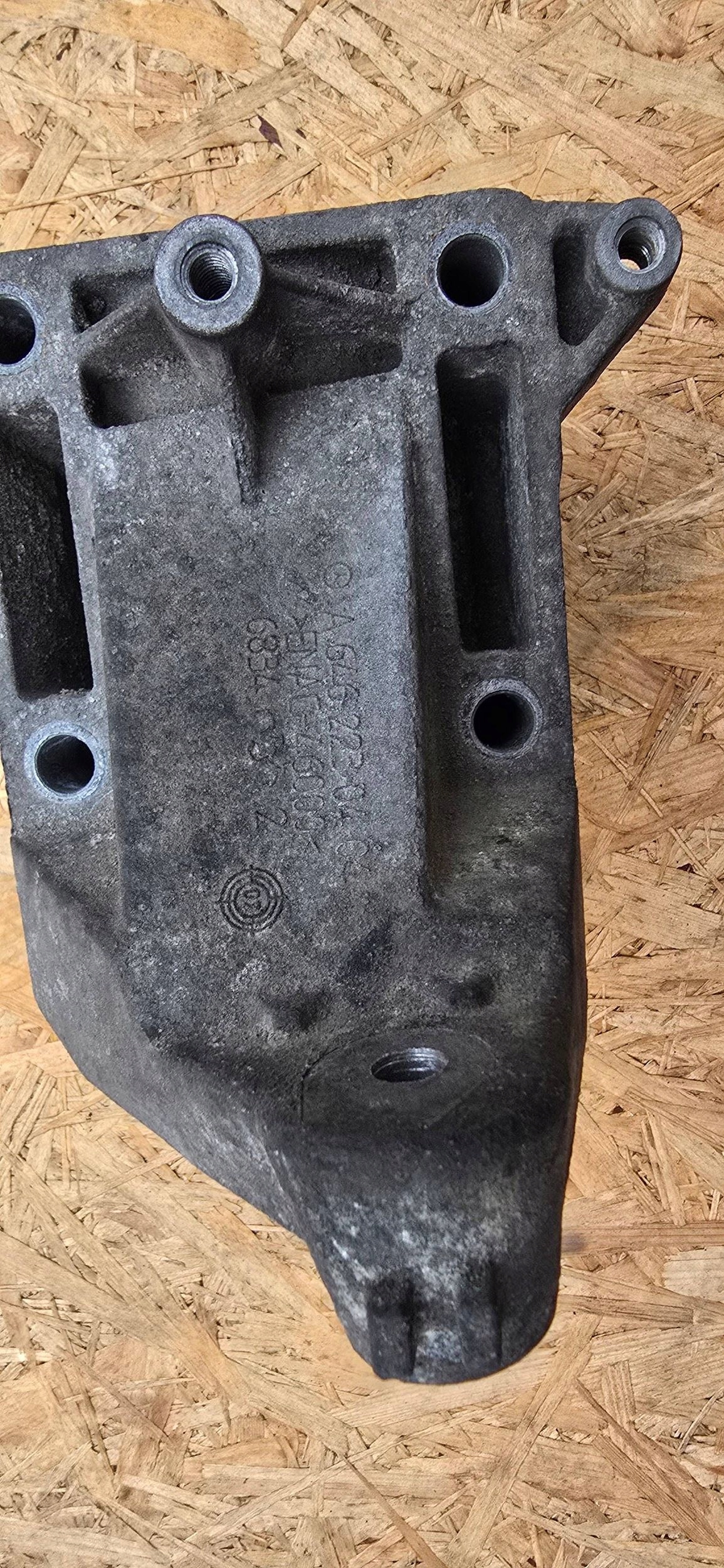 Support Poignée Support plaque Moteur MERCEDES SPRINTER W906 906 A6462230404 2.2CDI