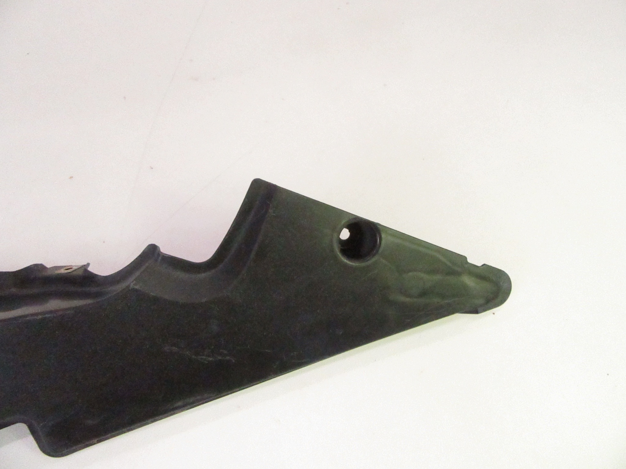 cover tanks chassis right BMW e60 e61 sedan KOMBI